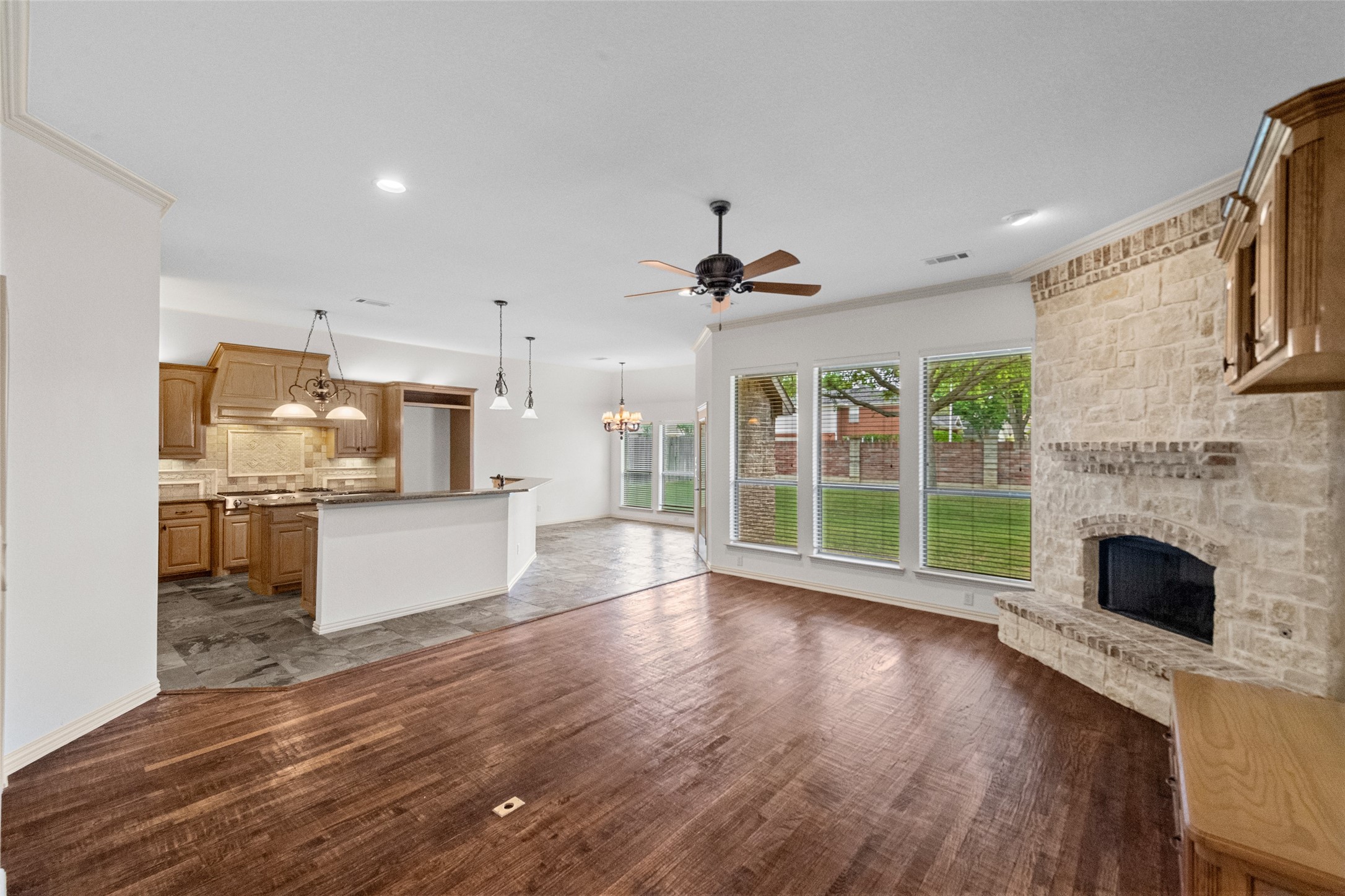 7036 Ridge Crest Drive