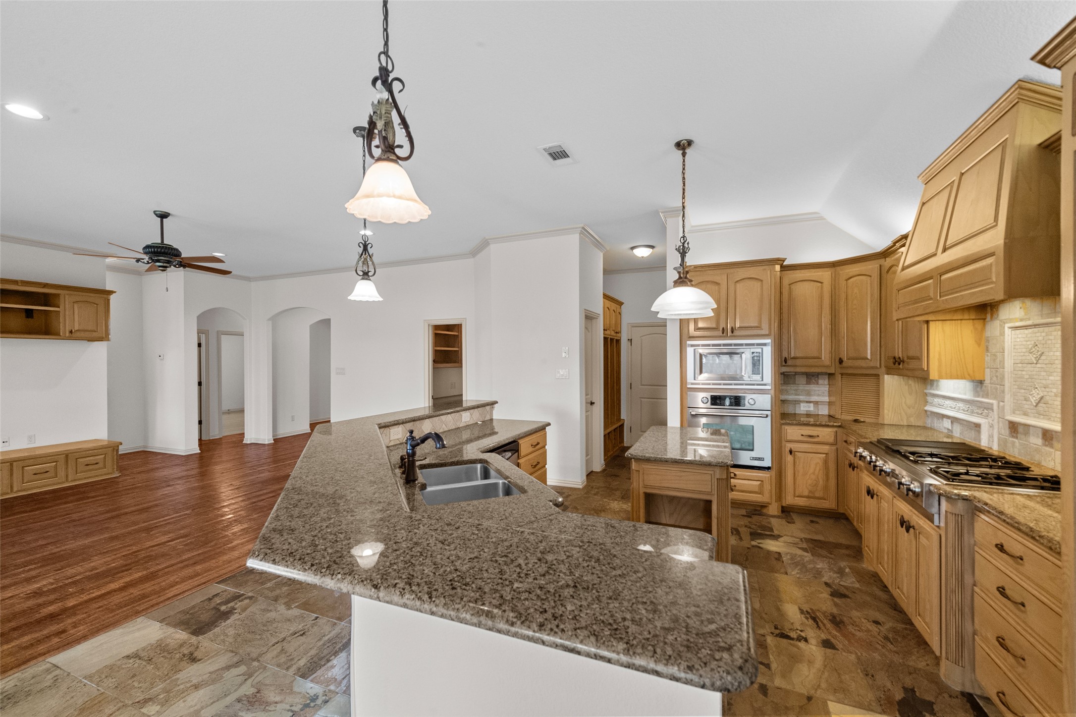 7036 Ridge Crest Drive