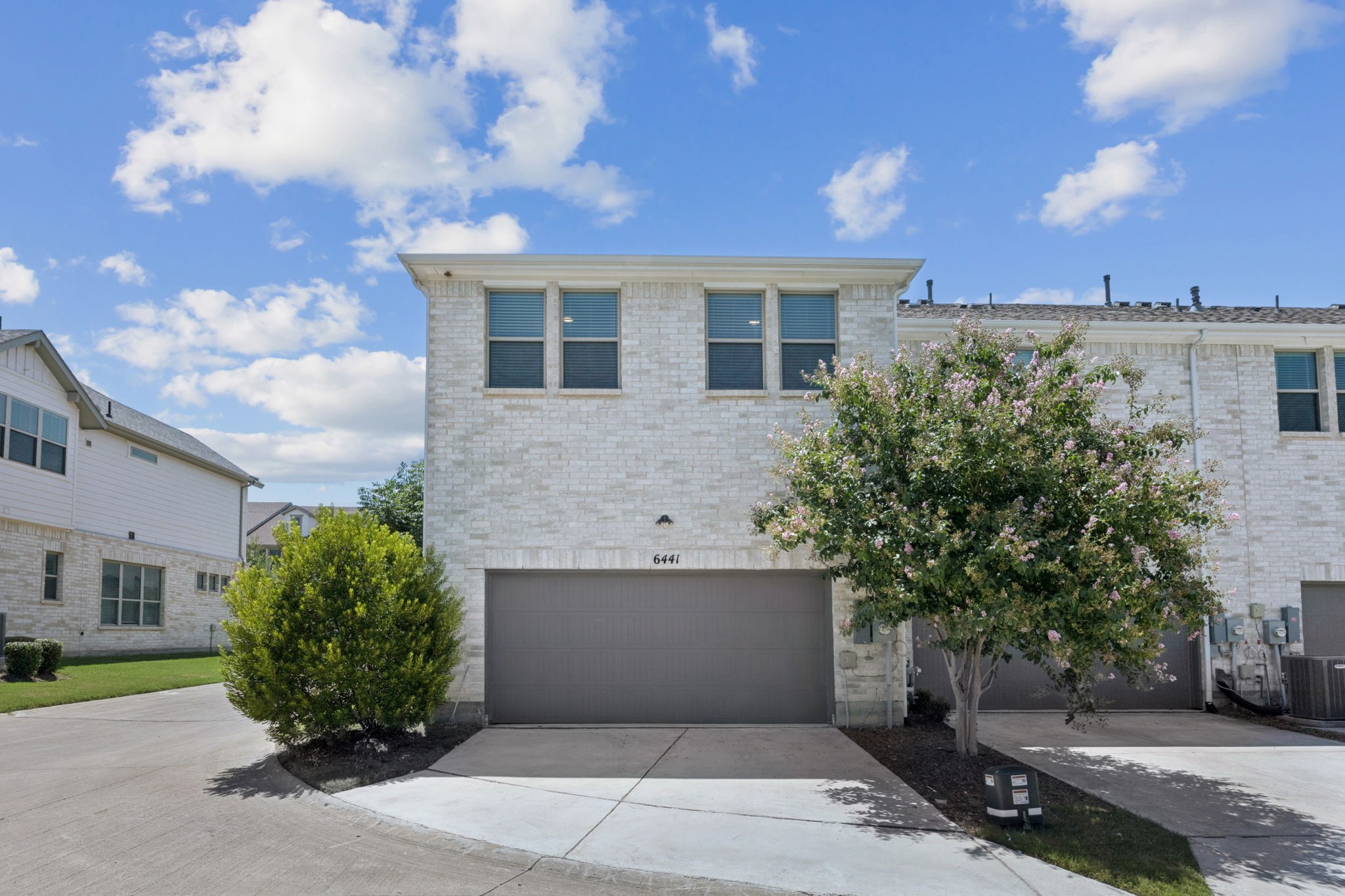 6441 Northern Dancer Drive