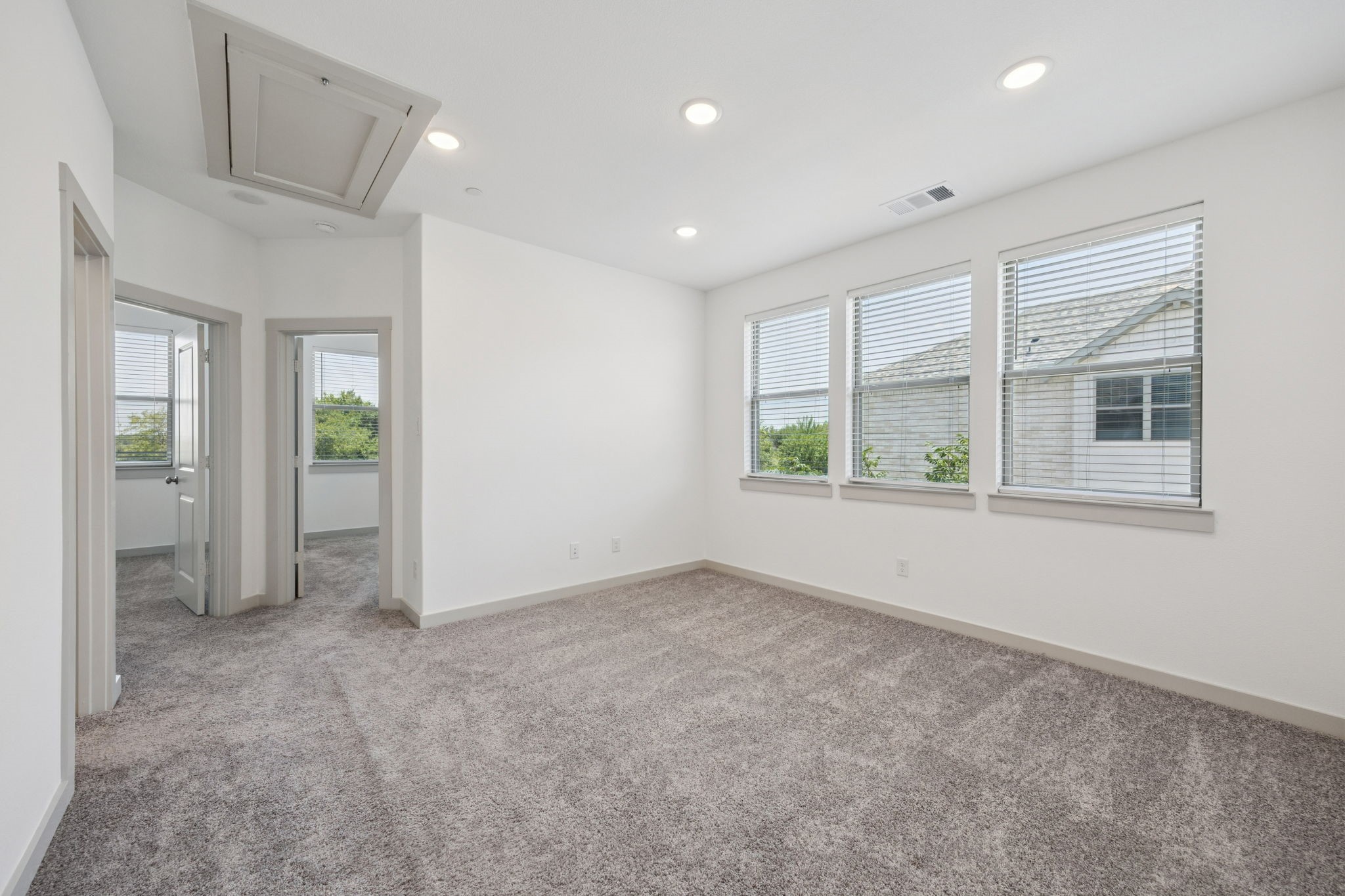 6441 Northern Dancer Drive