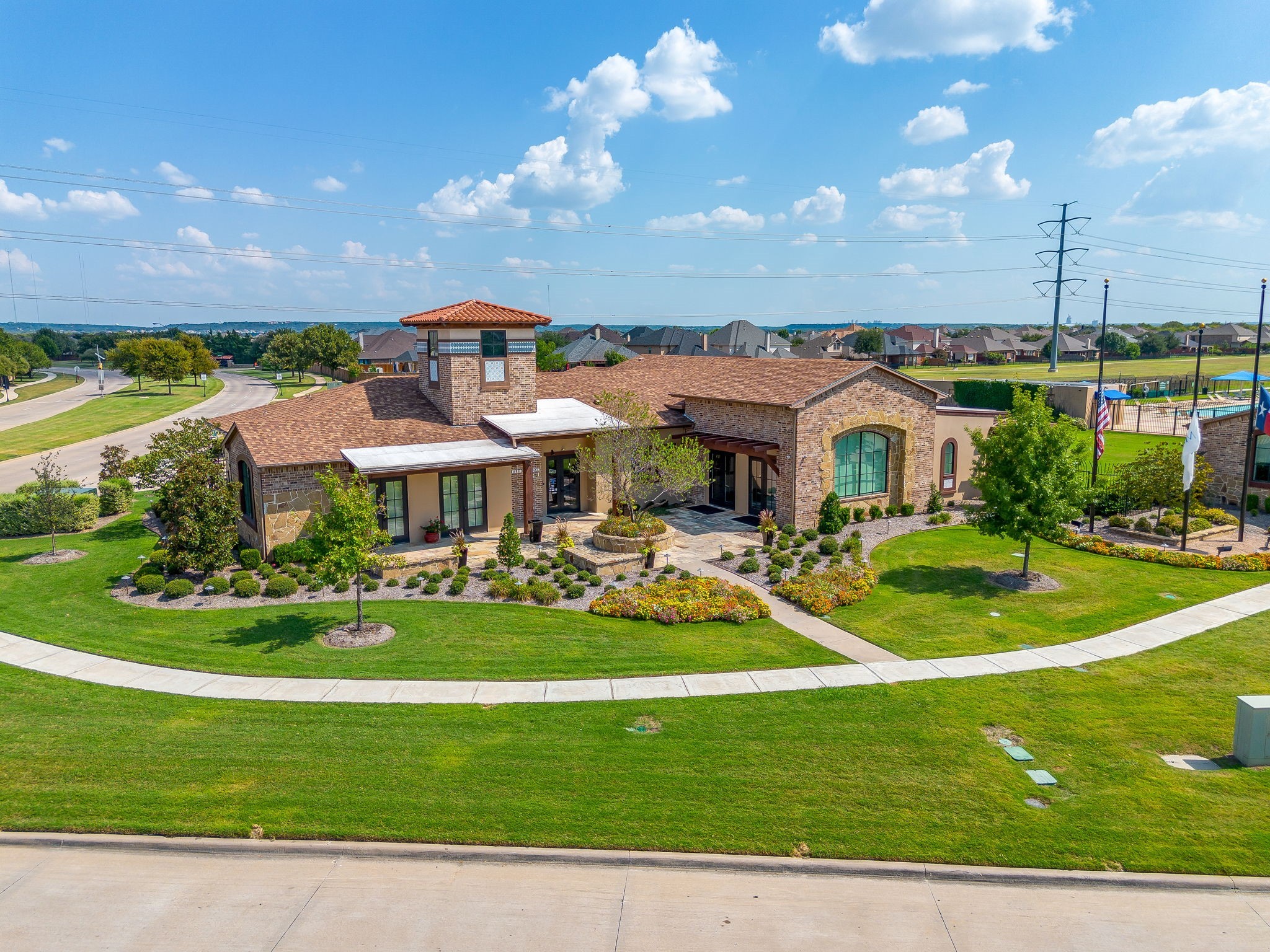 2933 Fontana