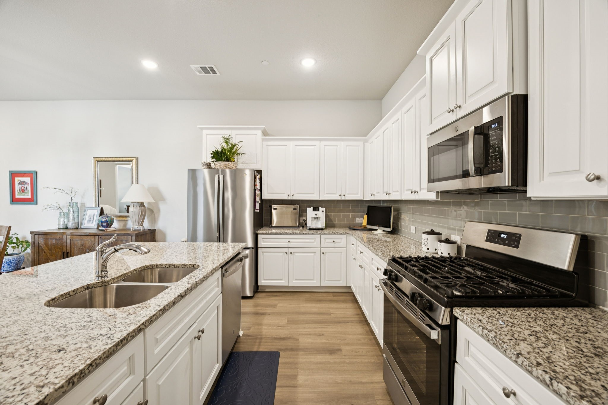 6500 Bold Ruler Lane