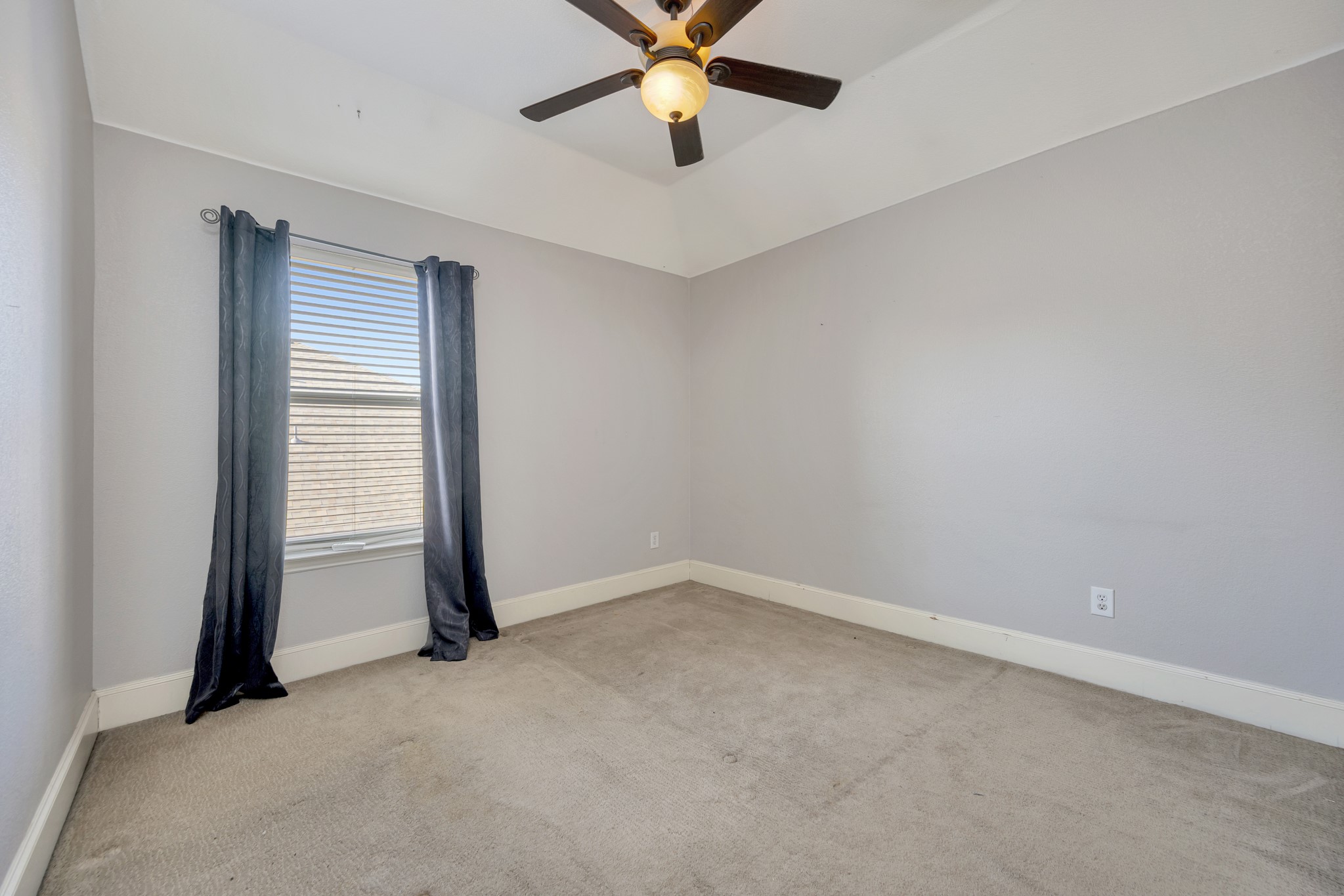 4965 Grinstein Drive