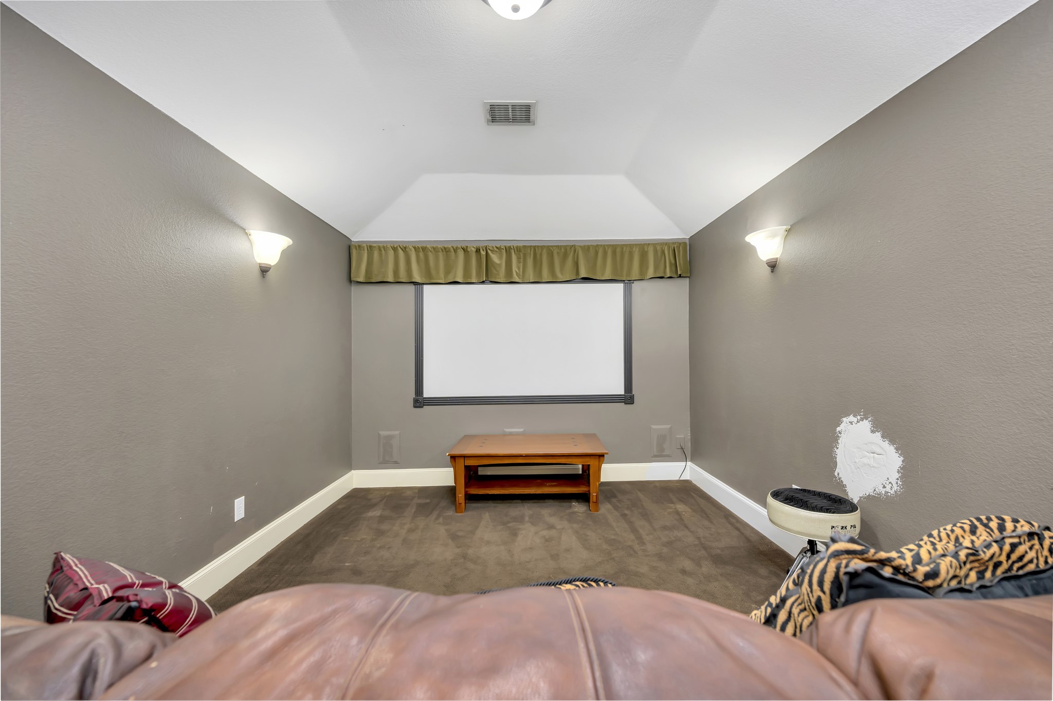 4965 Grinstein Drive