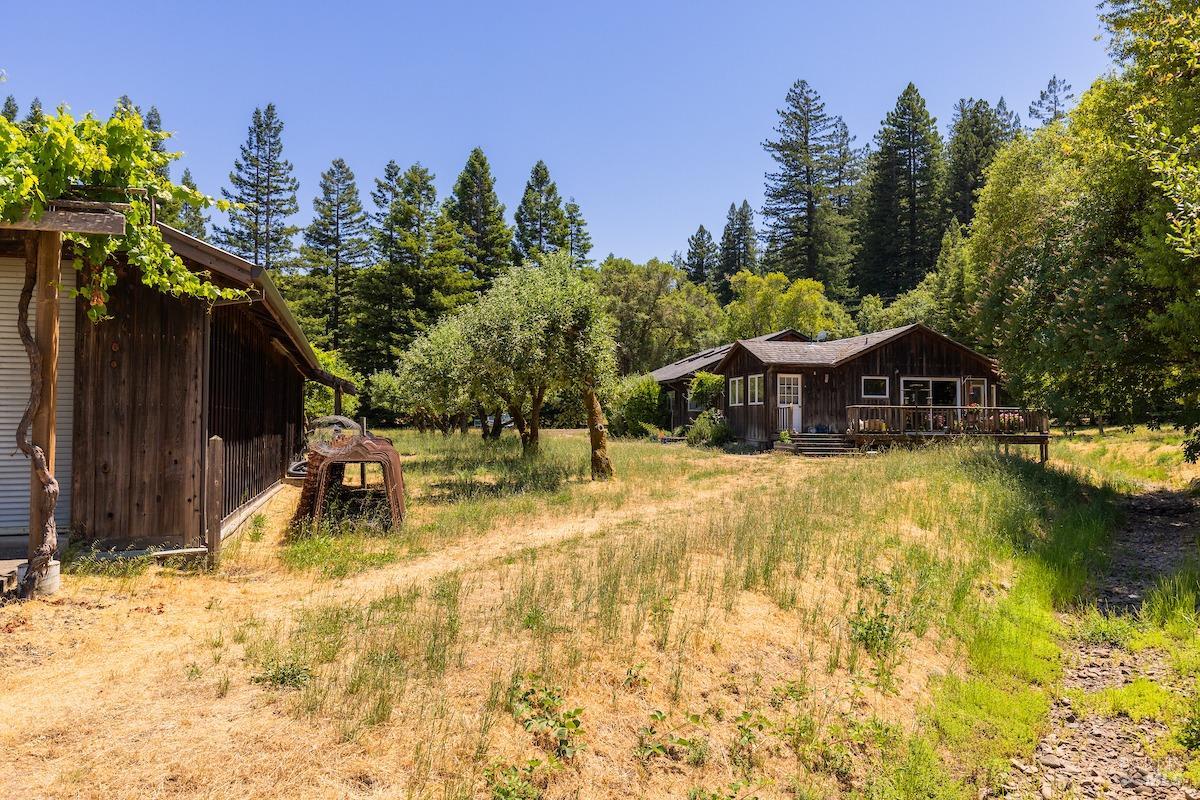 18560 Mountain View Rd