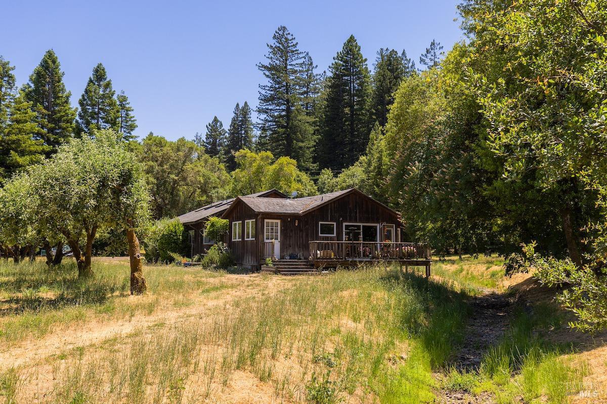 18560 Mountain View Rd