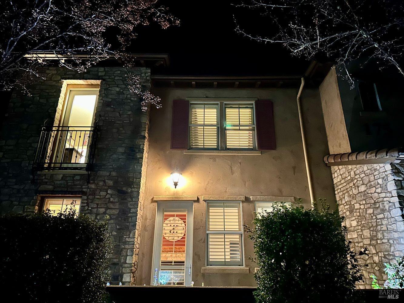 175 Stonegate Cir #C