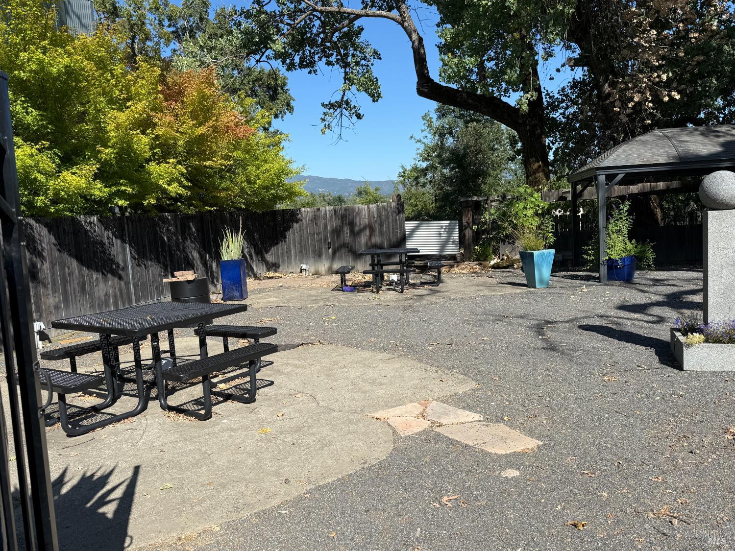 13281 S Highway 101 Hwy