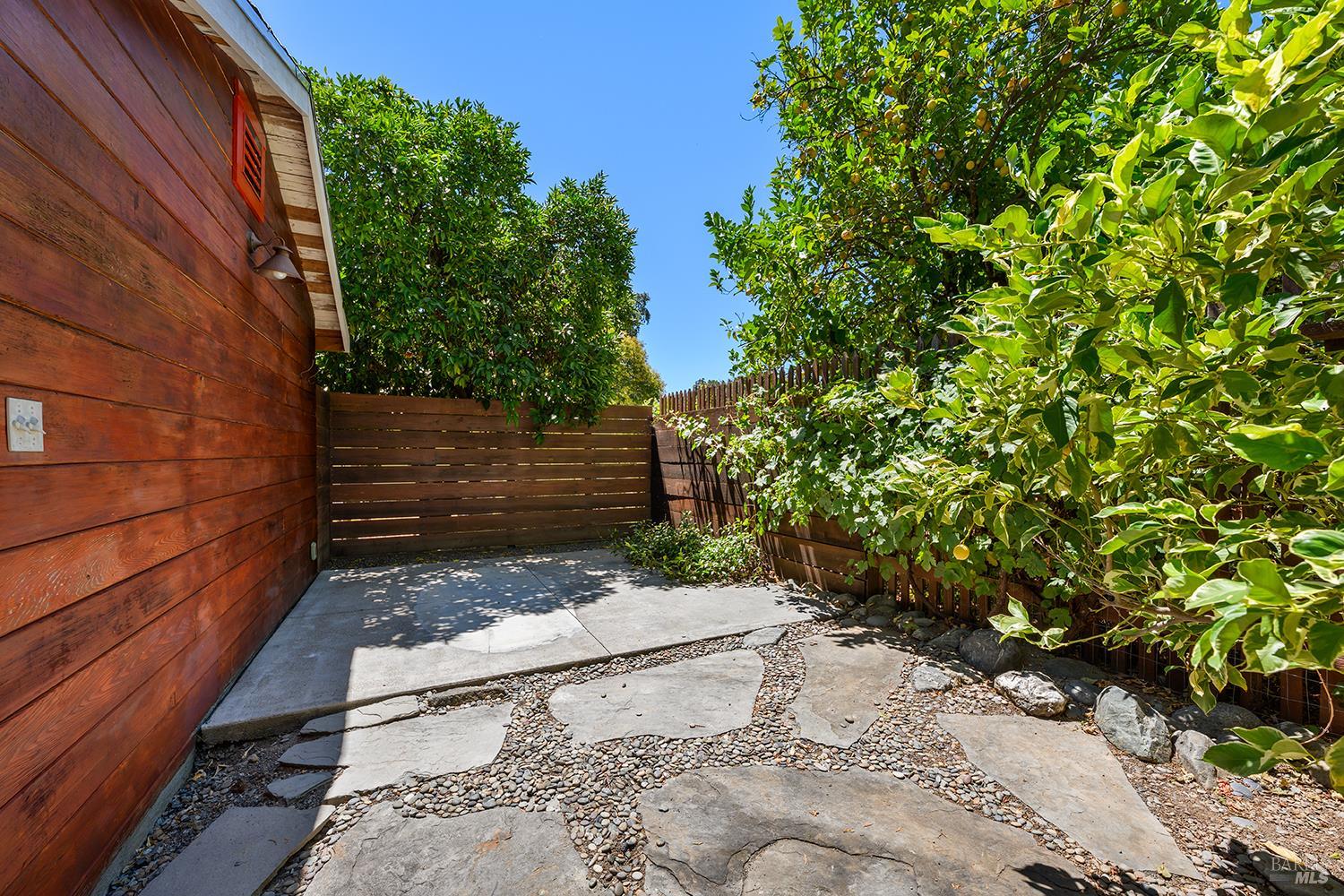 313 N Jefferson Street