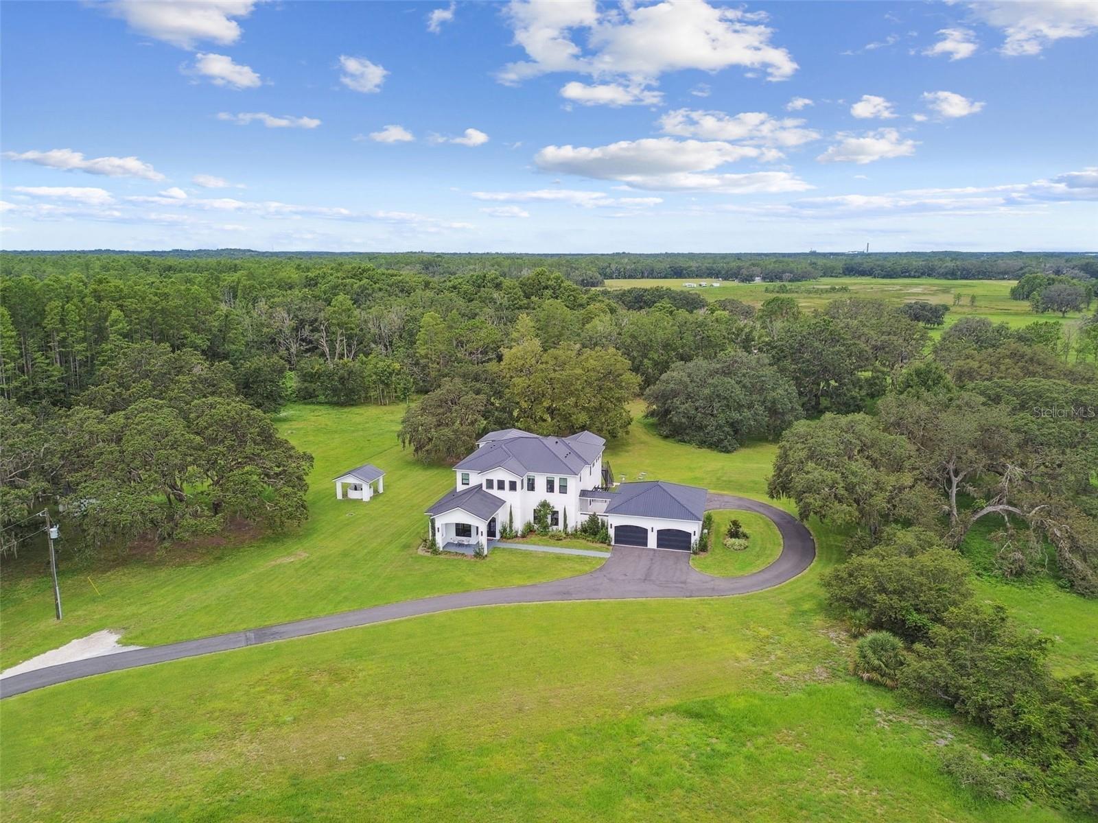 13711 LUSSIER LN