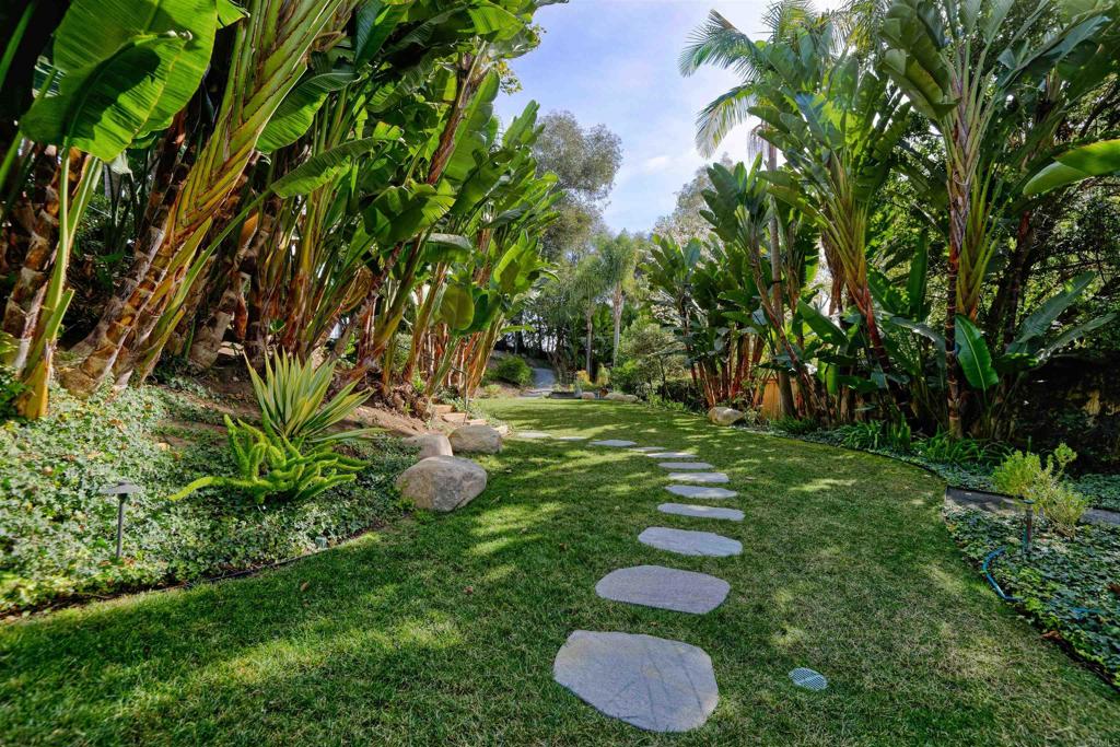 1739 Sienna Canyon Drive