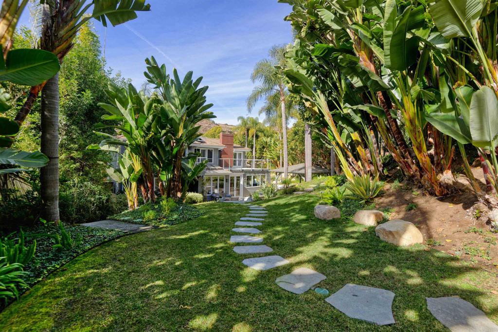 1739 Sienna Canyon Drive