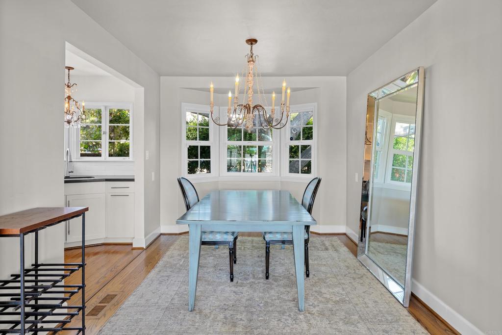 5504 Linda Rosa Avenue