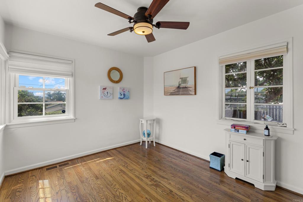 5504 Linda Rosa Avenue