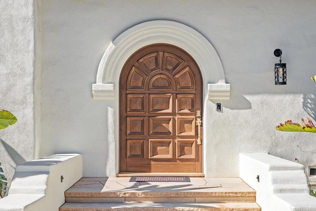 16734 Via De Santa Fe