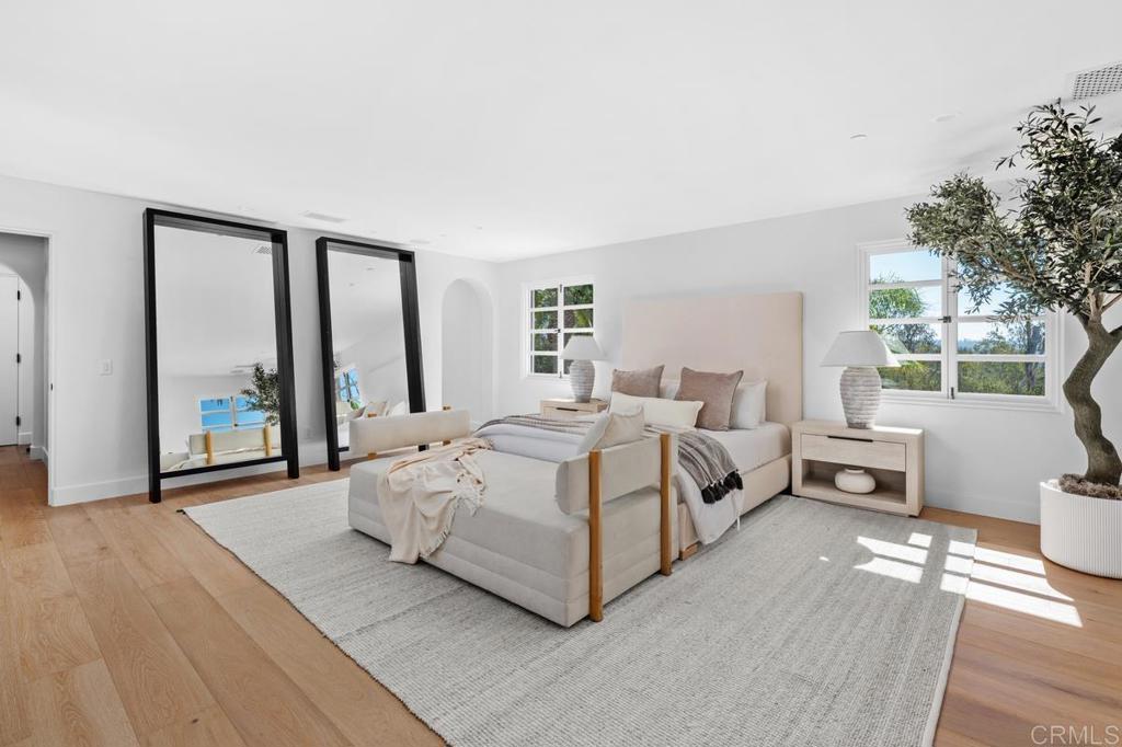 16734 Via De Santa Fe