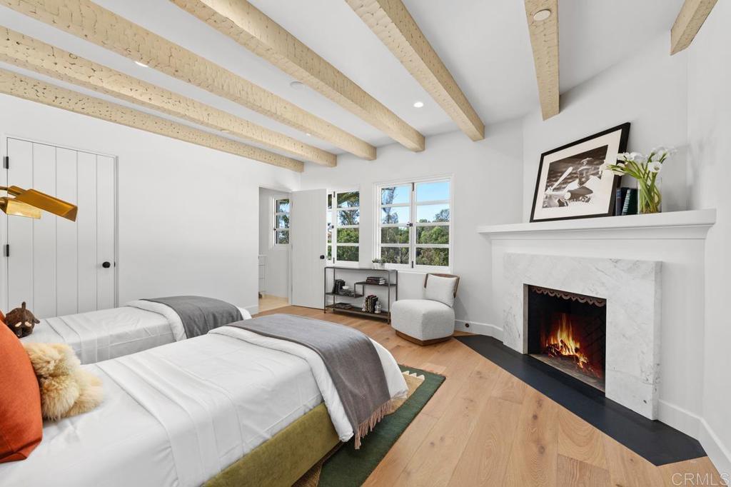 16734 Via De Santa Fe