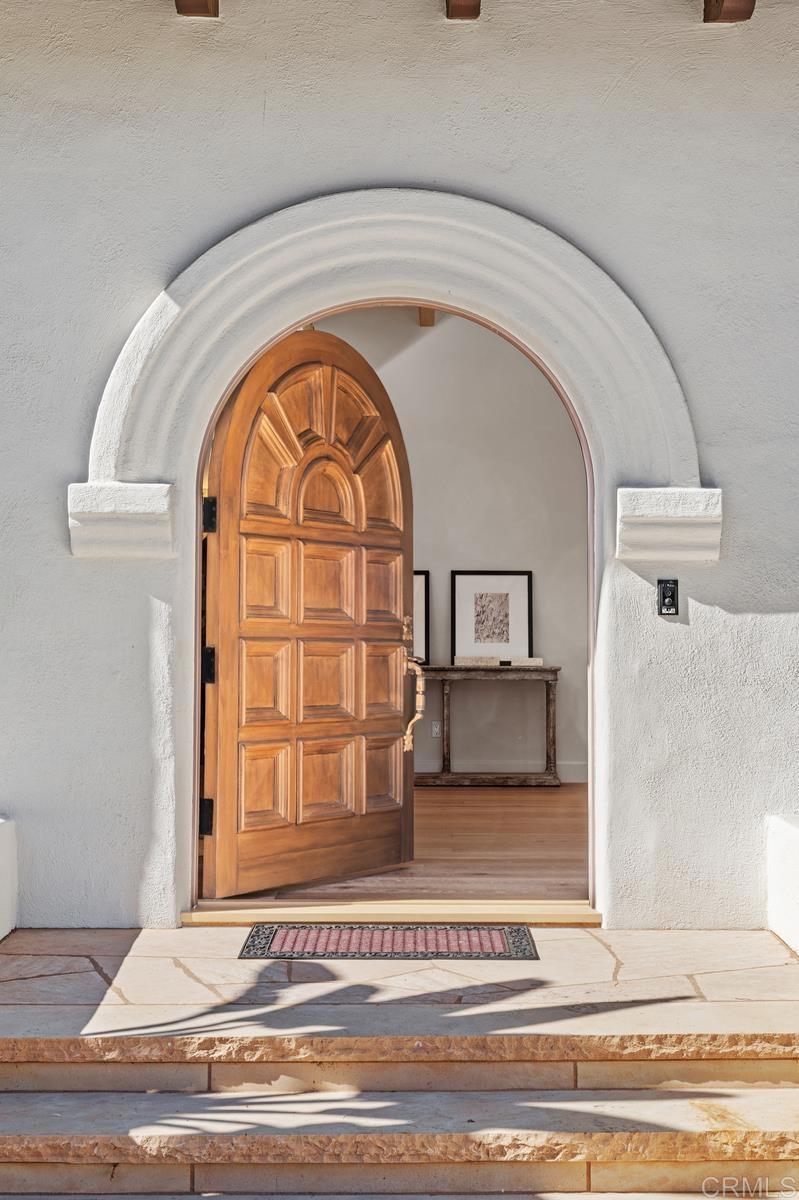 16734 Via De Santa Fe