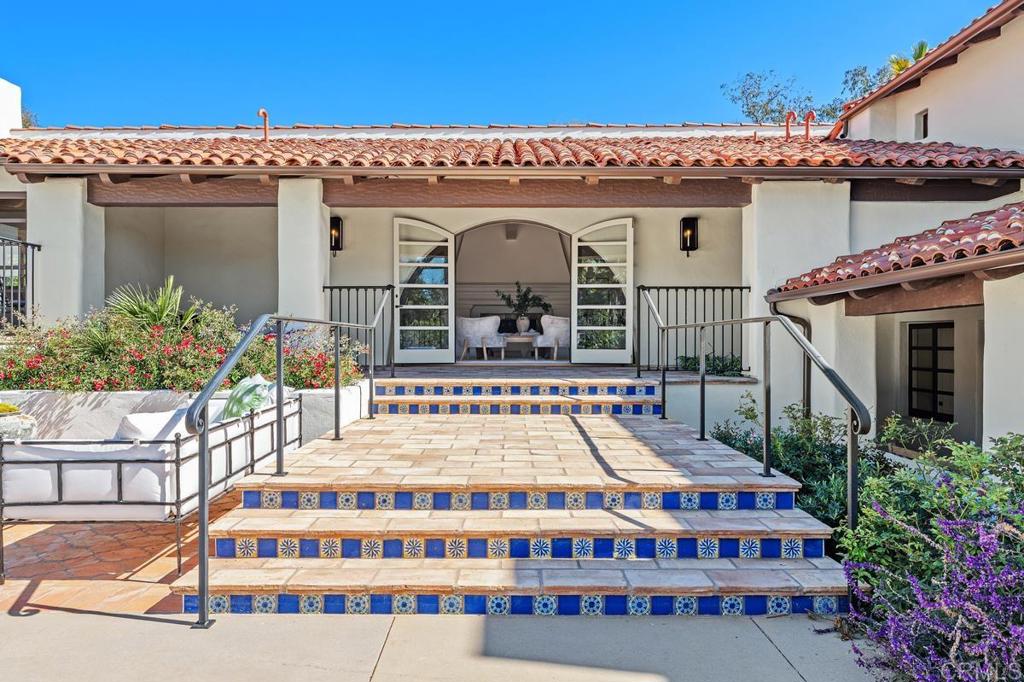 16734 Via De Santa Fe