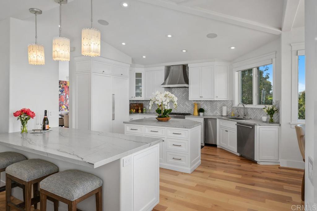 555 Amphitheatre Drive