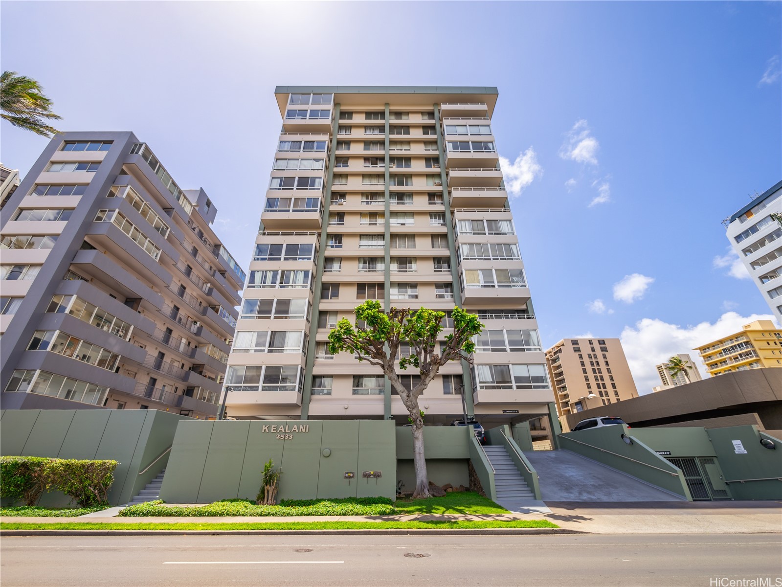 2533 Ala Wai Boulevard 701