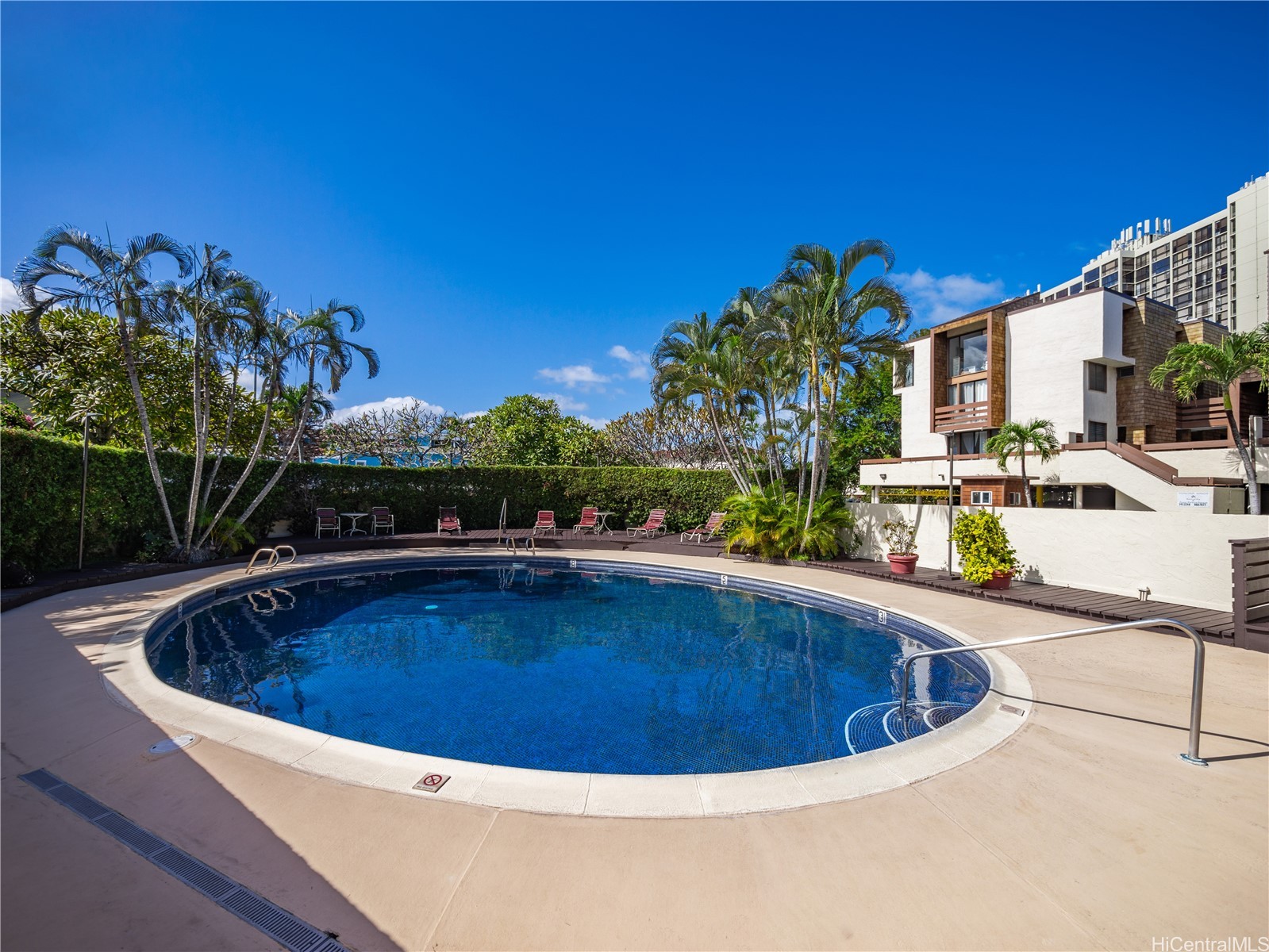 1015 Aoloa Place 343