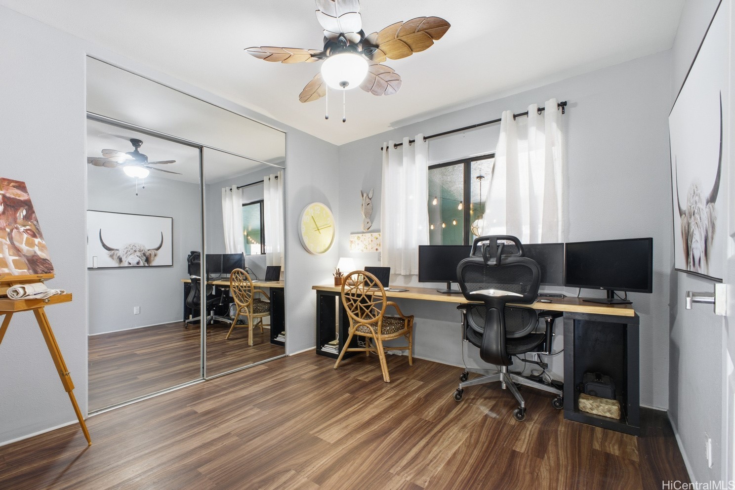 302 N Circle Mauka Street