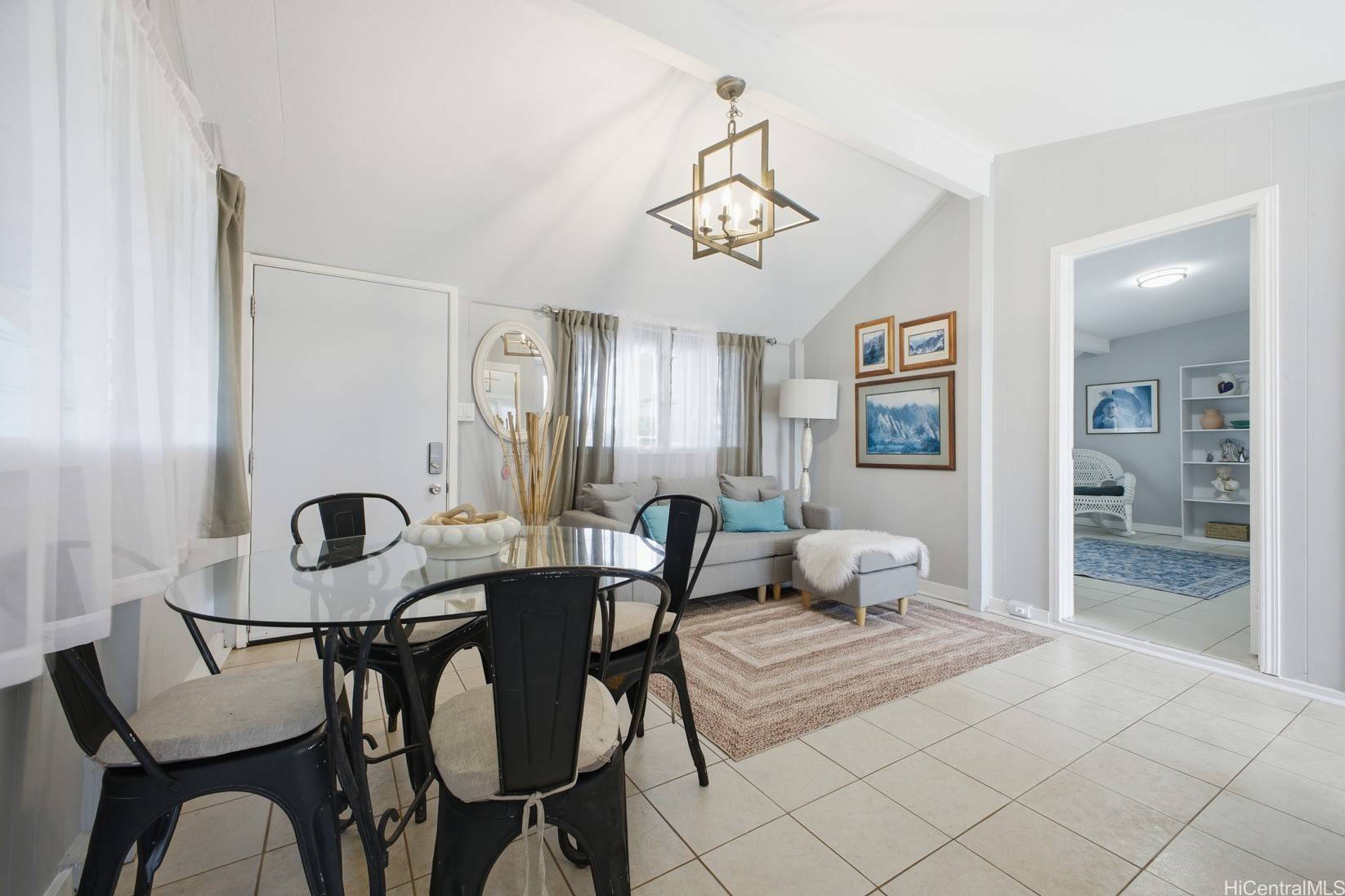 302 N Circle Mauka Street