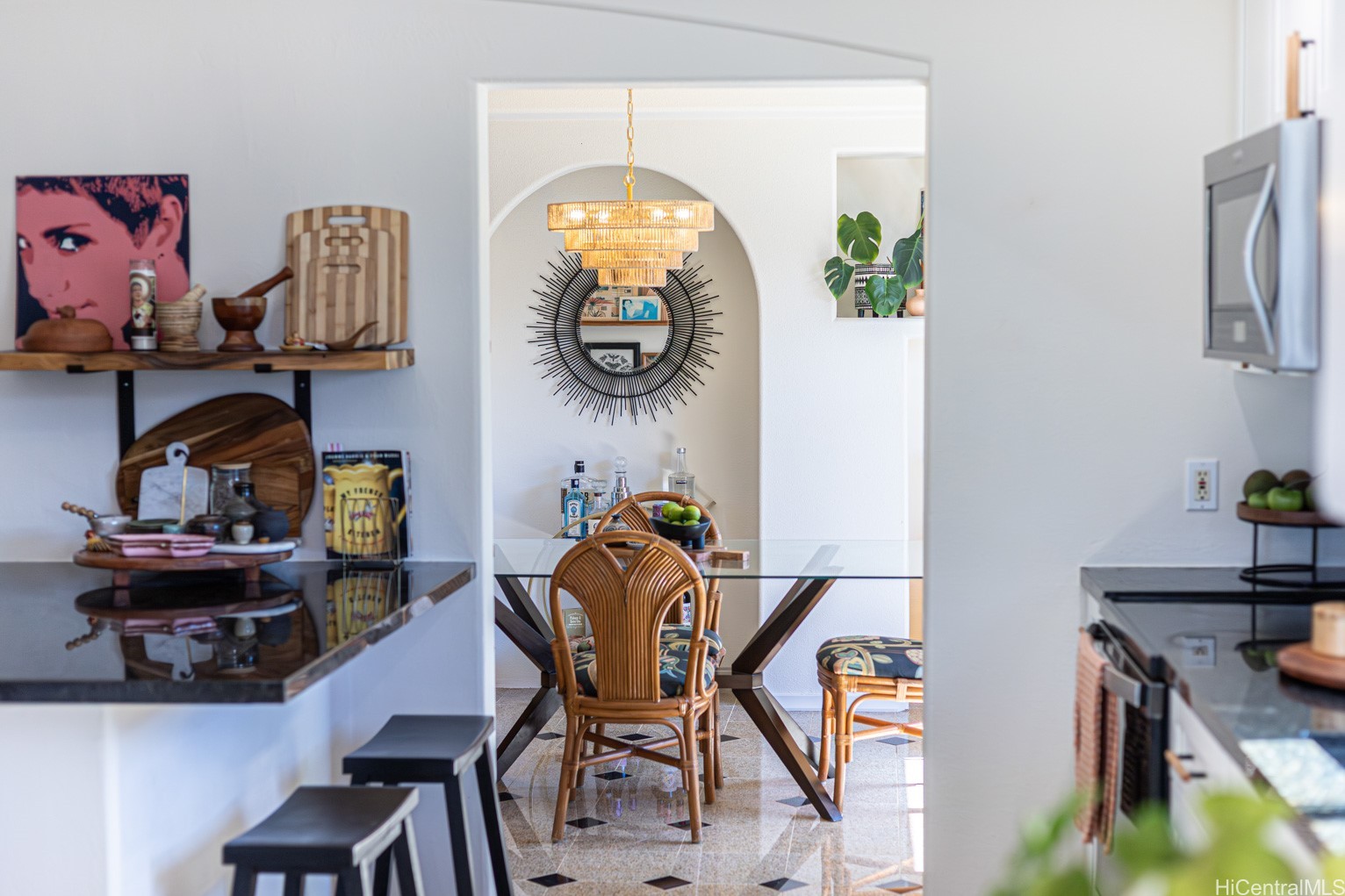 302 N Circle Mauka Street