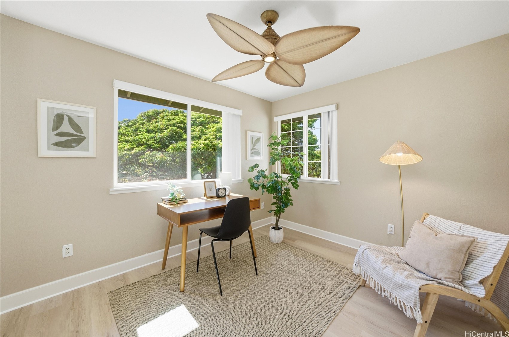 92-1532 Aliinui Drive 1606