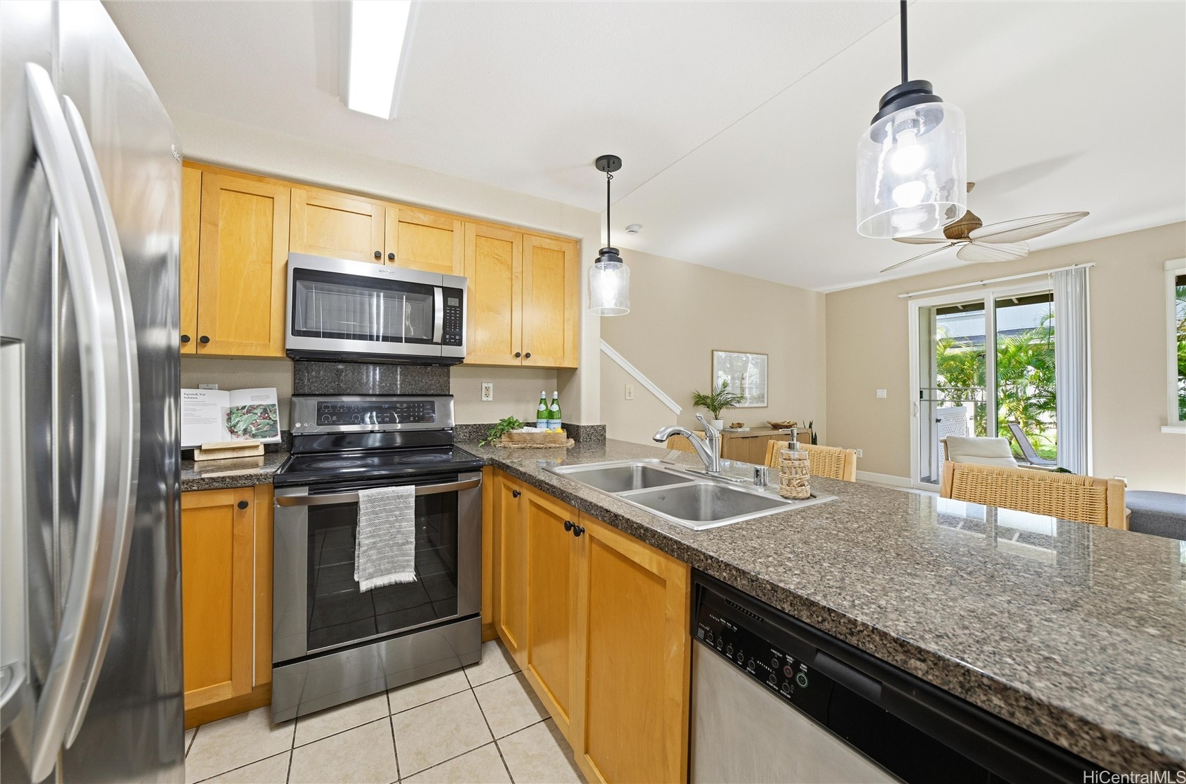 92-1532 Aliinui Drive 1606