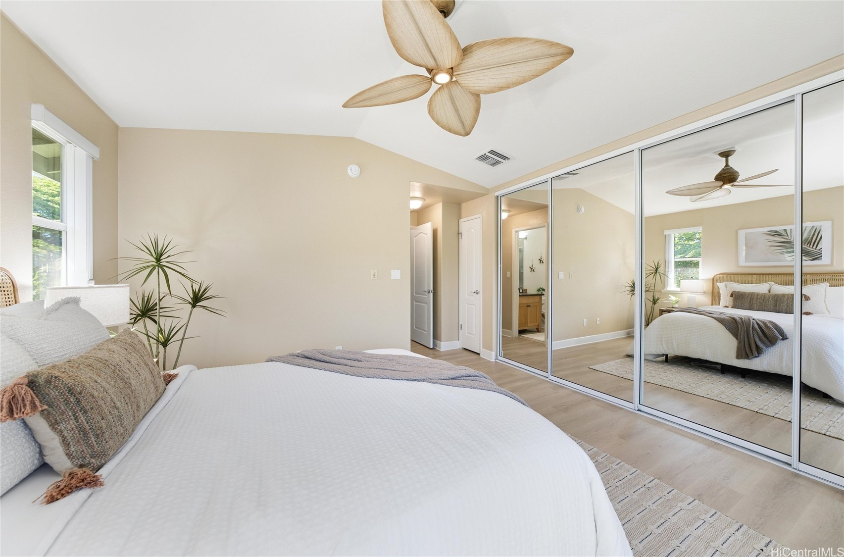 92-1532 Aliinui Drive 1606