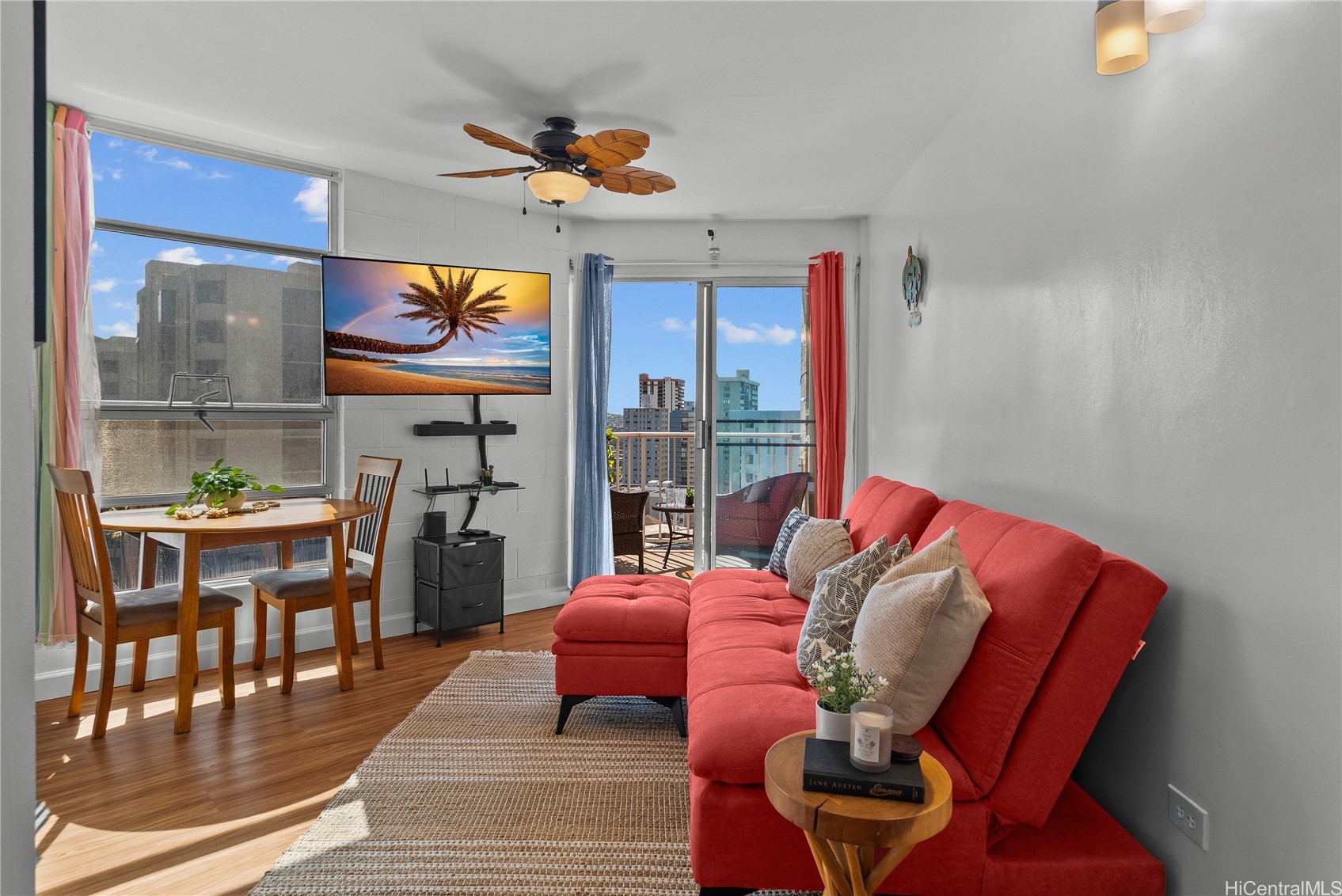 1031 Maunaihi Place 301