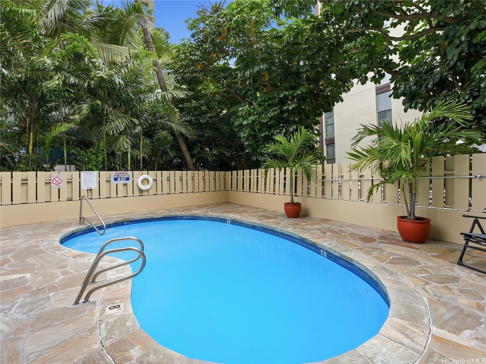 444 Kanekapolei Street 600