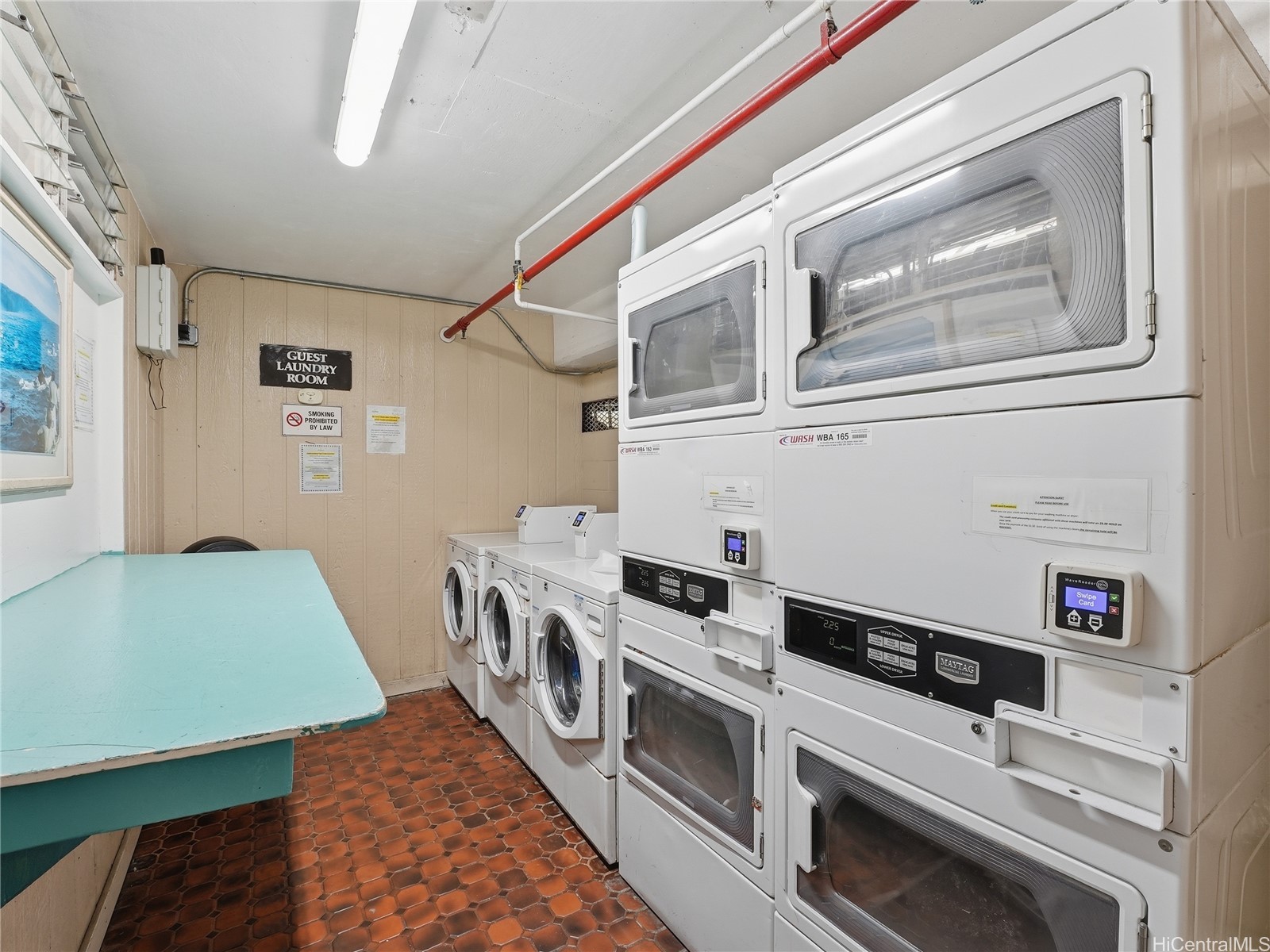 444 Kanekapolei Street 1203