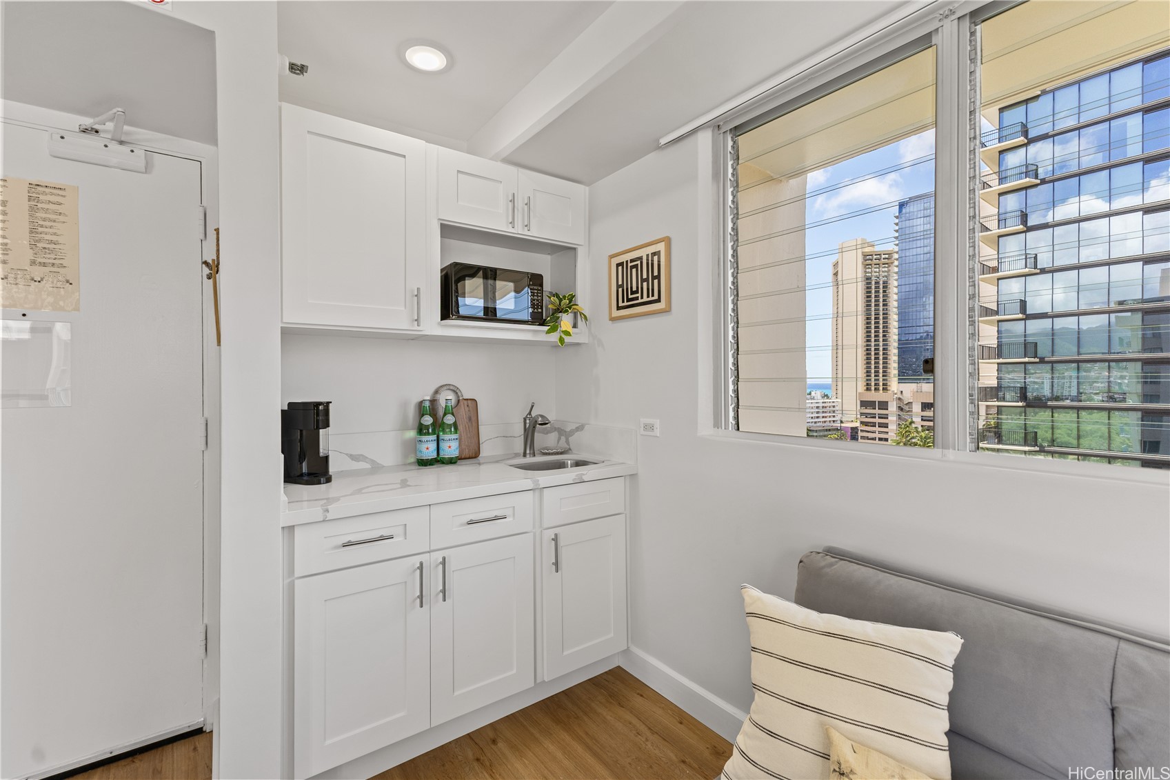 444 Kanekapolei Street 1203