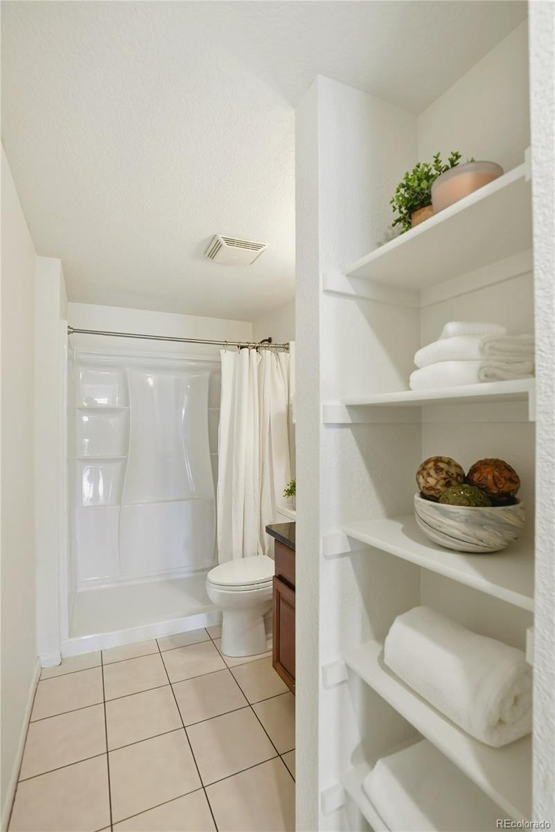 3195 Blake Street Unit: 104