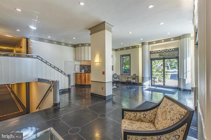 3901 CATHEDRAL AVENUE NW 501