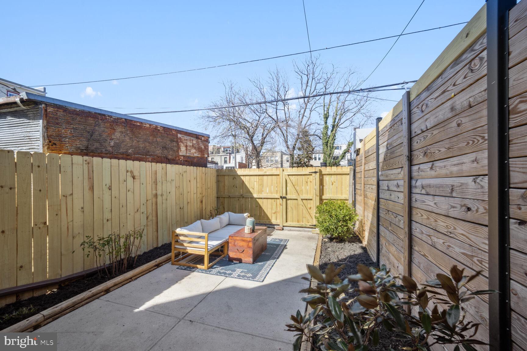 1021 KENYON STREET NW