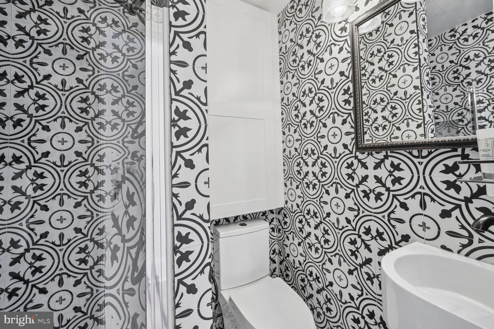 1021 KENYON STREET NW