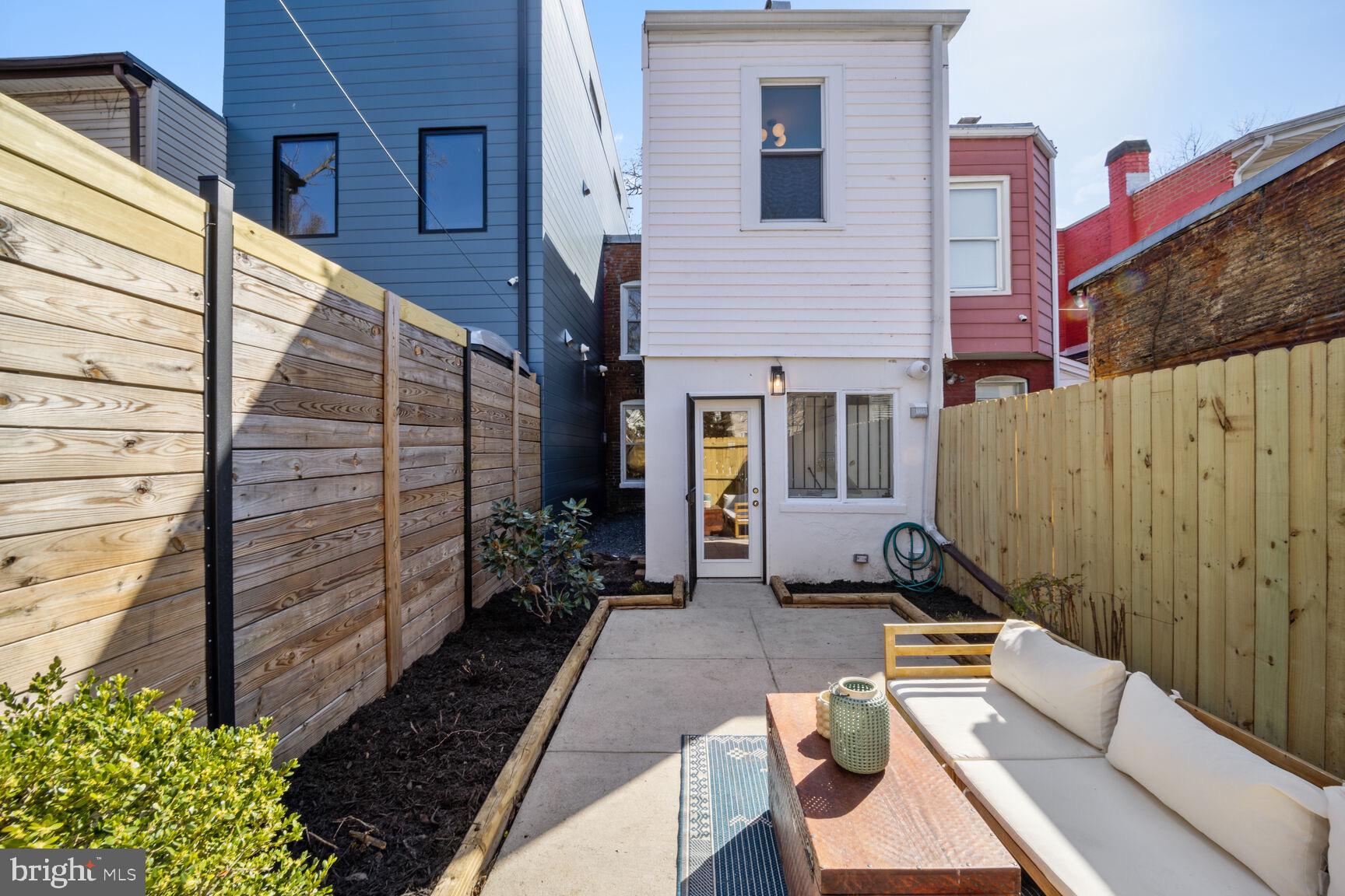 1021 KENYON STREET NW