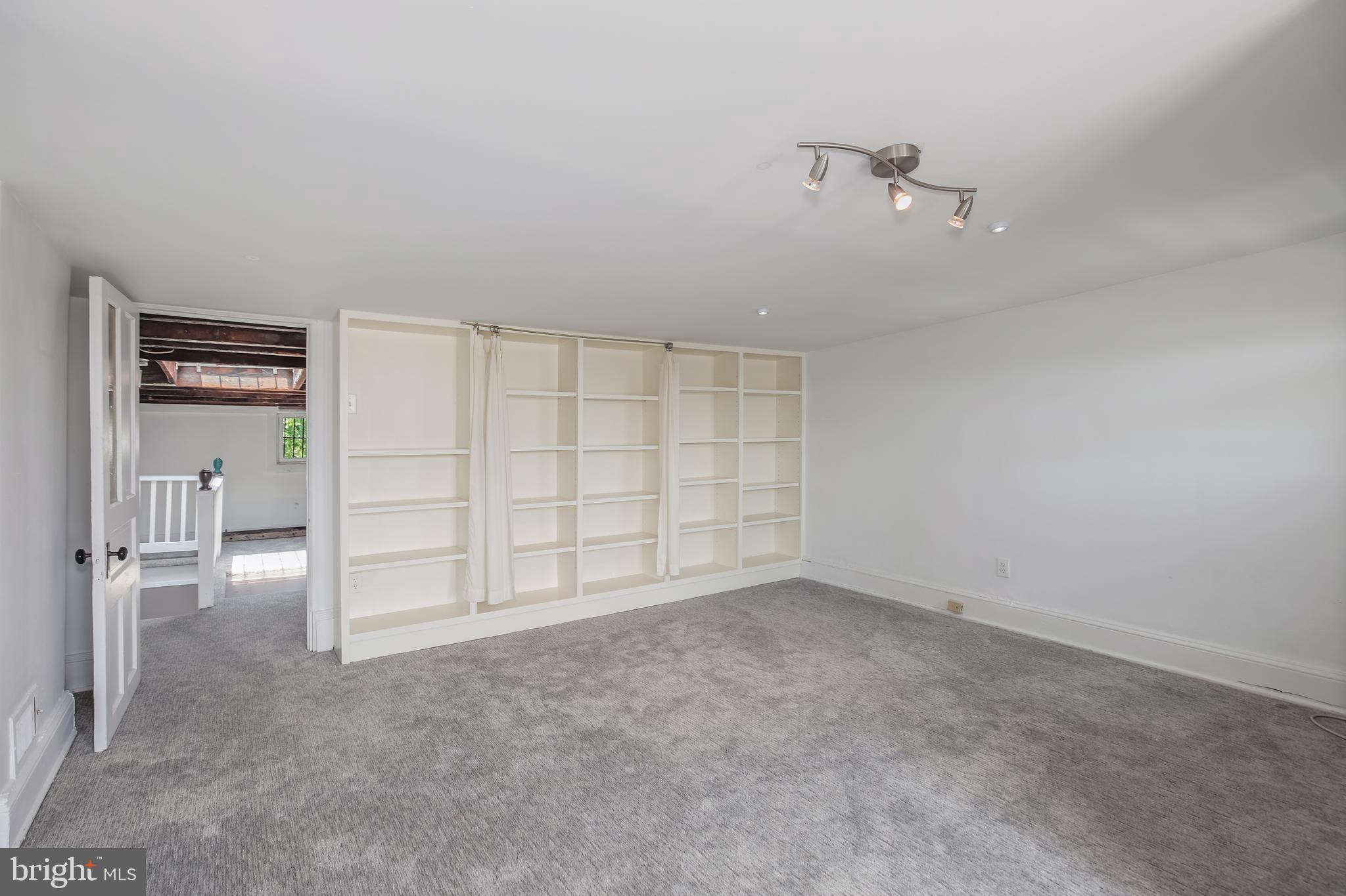 1211 KENYON STREET NW