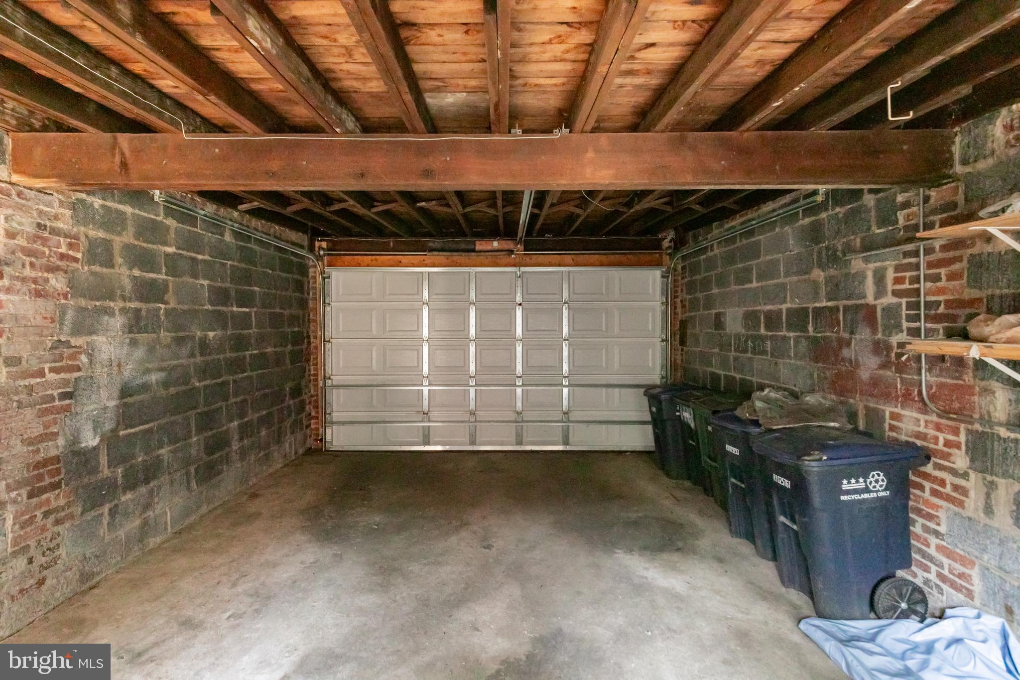 1211 KENYON STREET NW