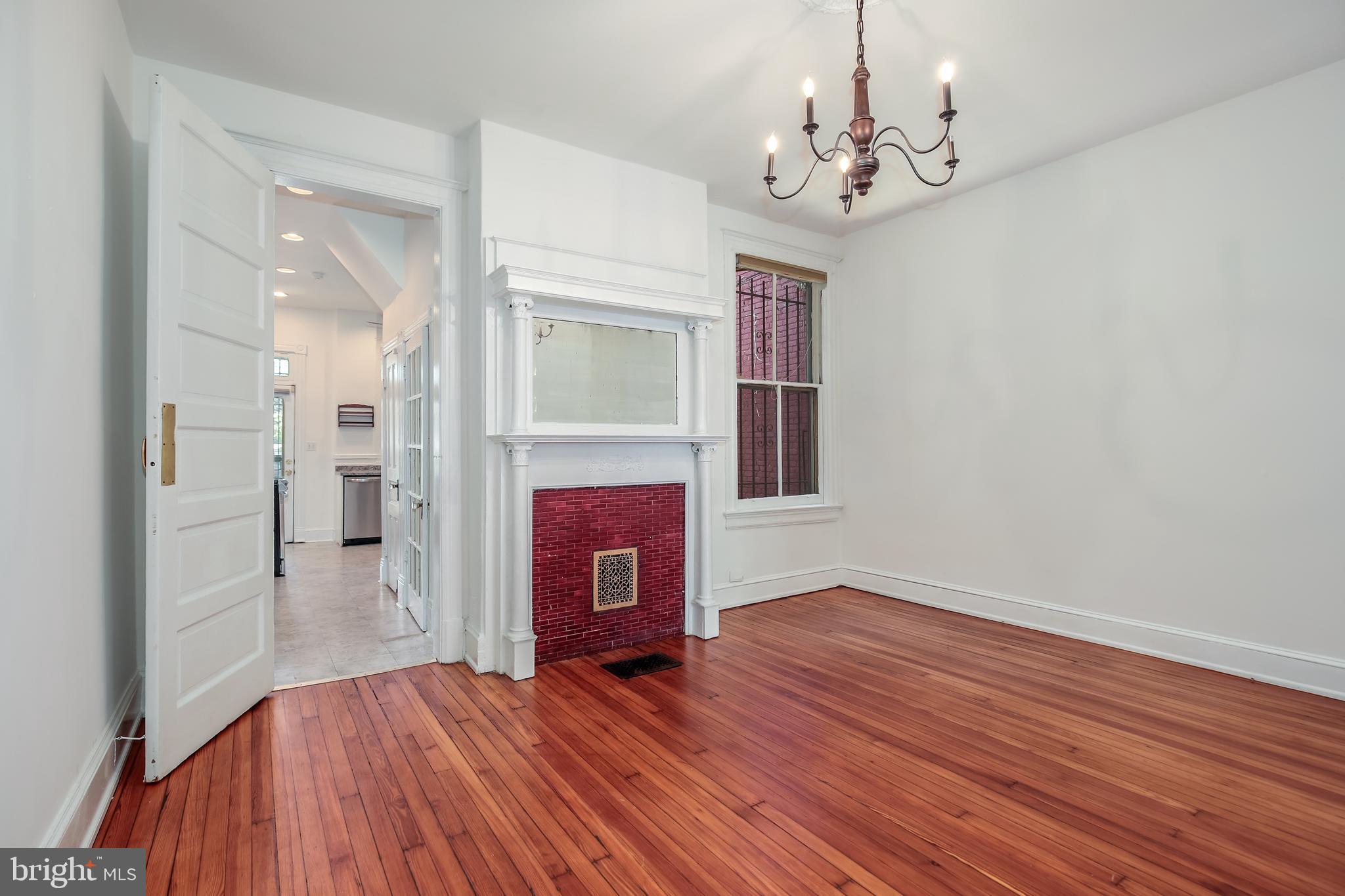 1211 KENYON STREET NW