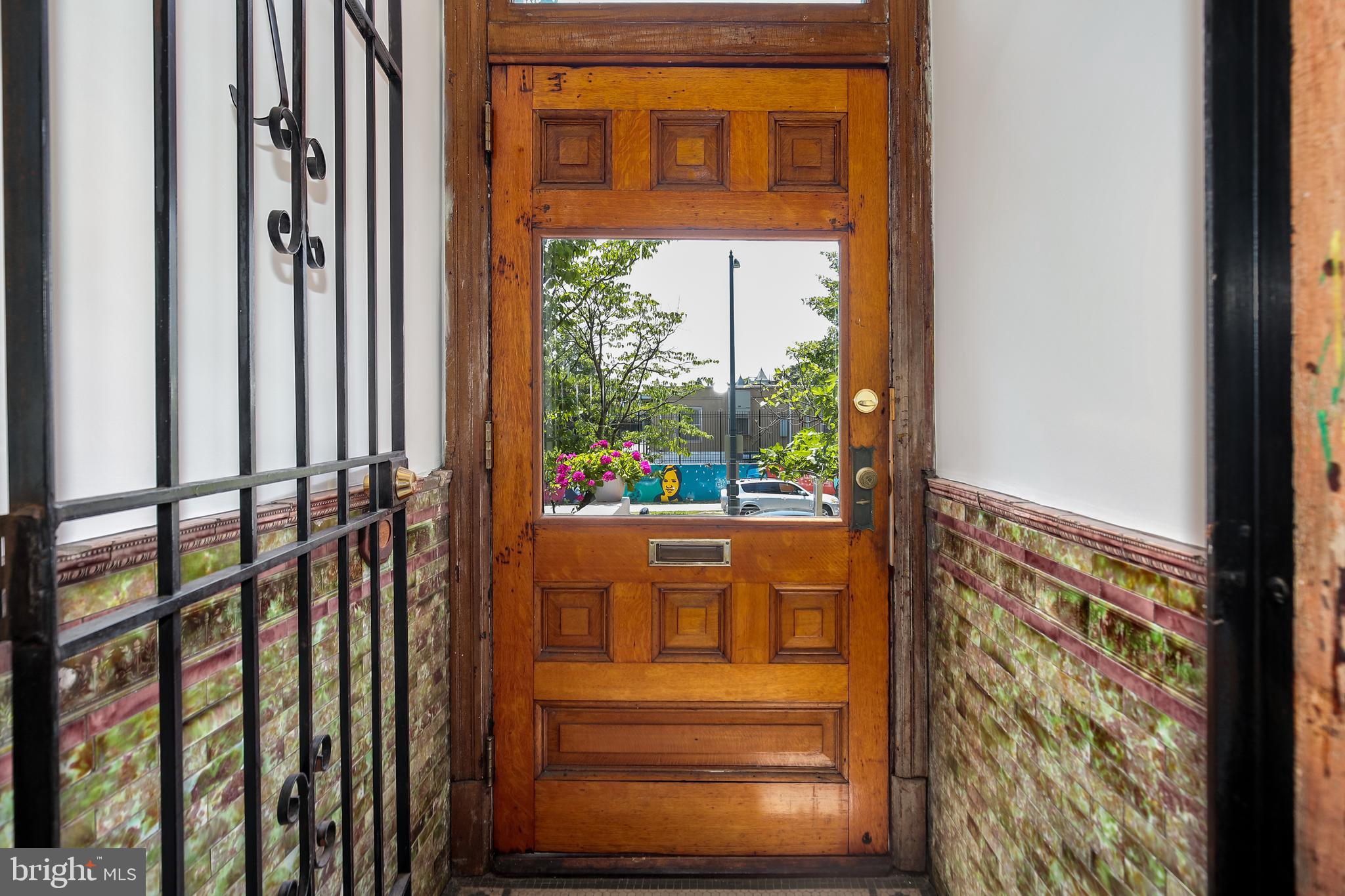 1211 KENYON STREET NW