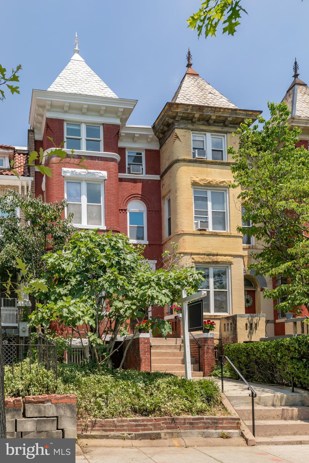 1211 KENYON STREET NW