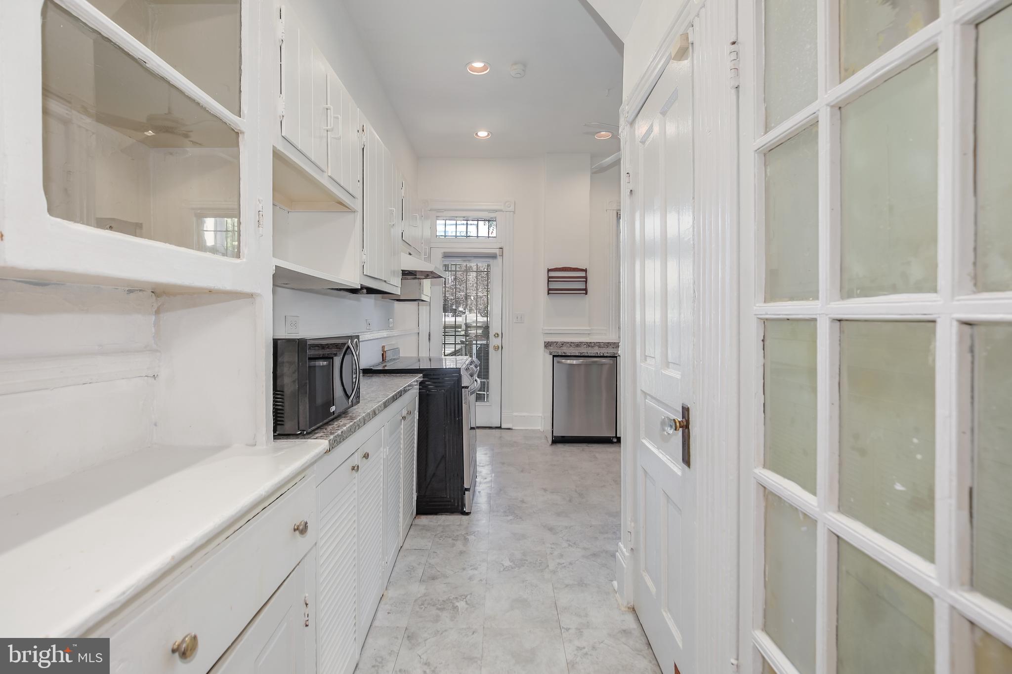 1211 KENYON STREET NW