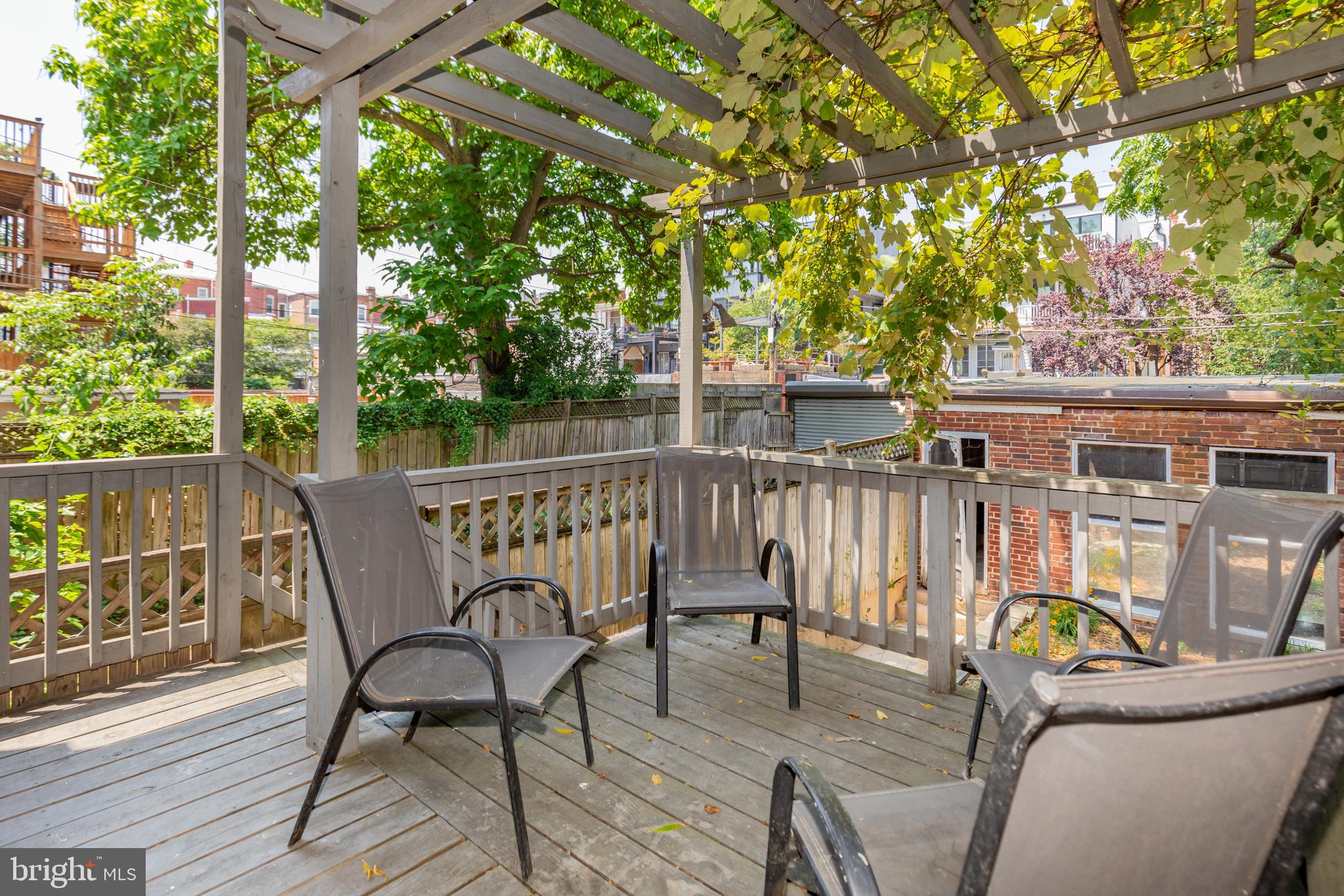 1211 KENYON STREET NW