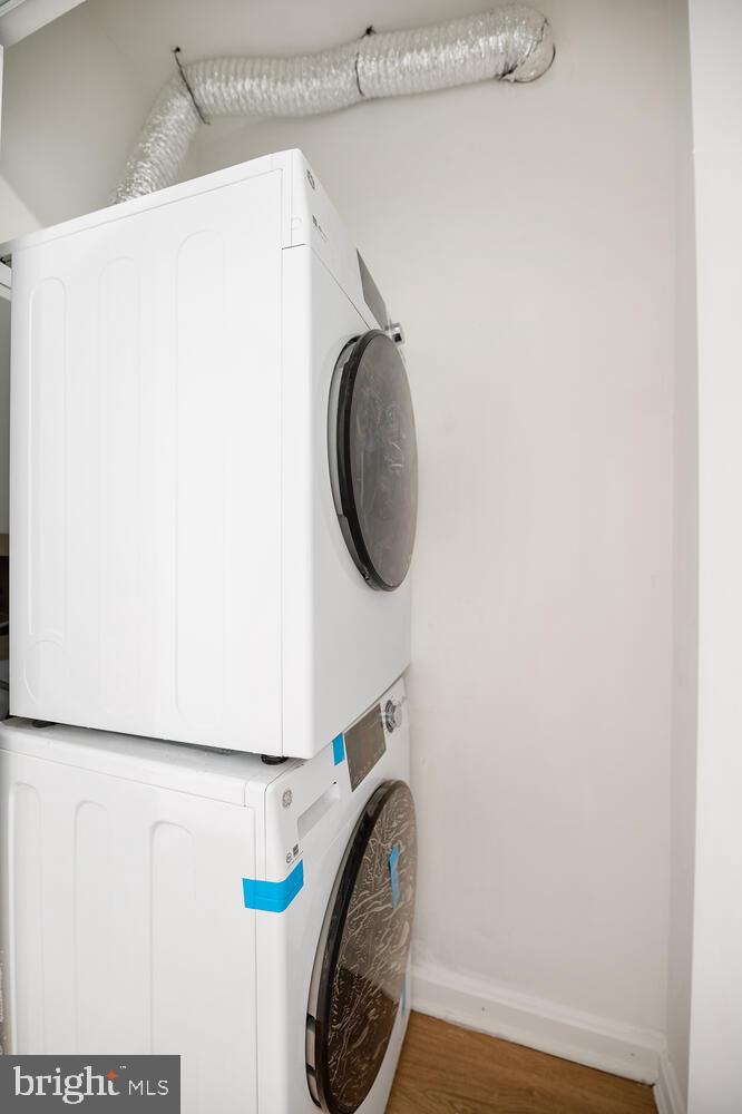 2512 1/2 EAST PLACE NW