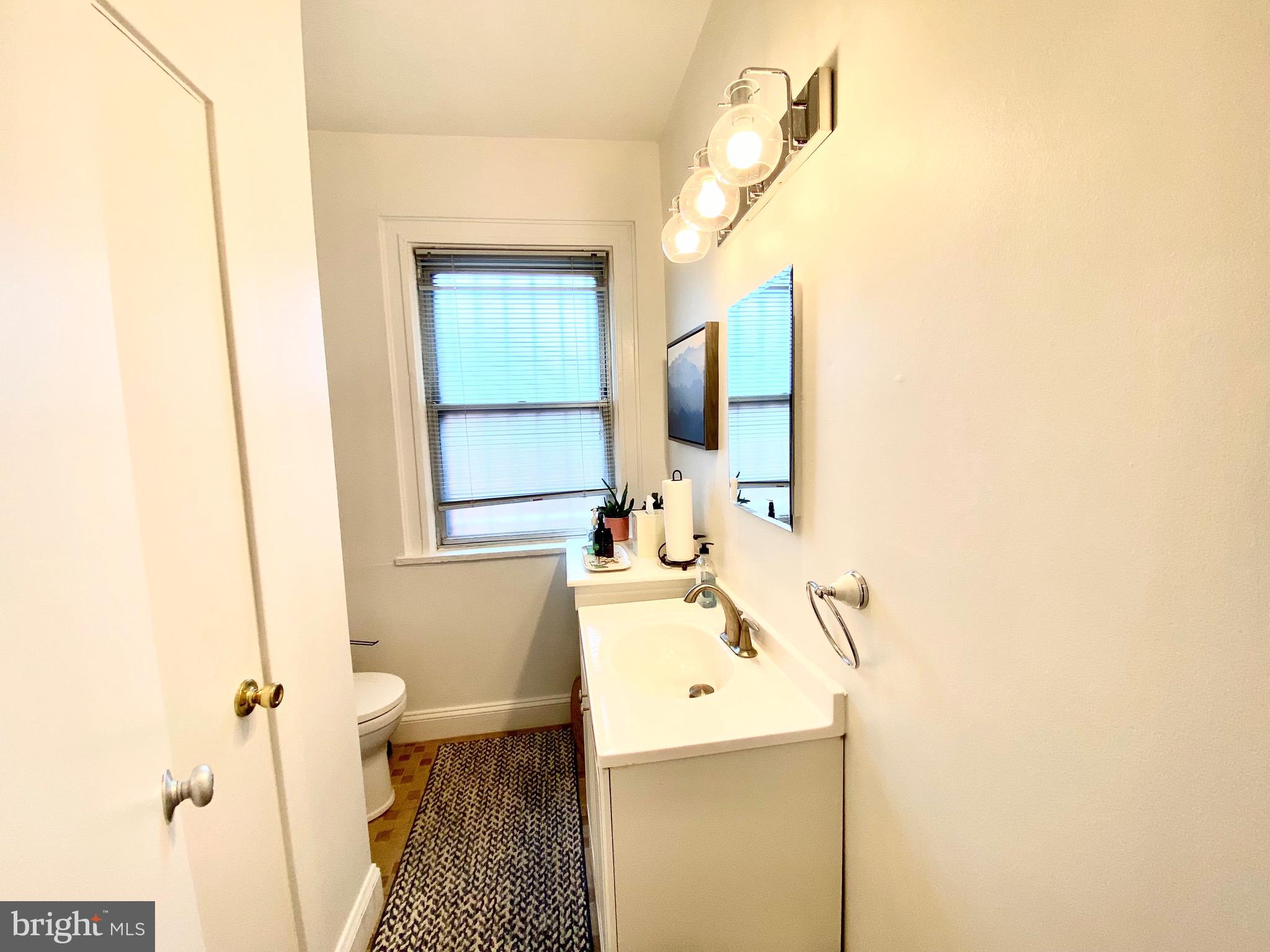 2604 CONNECTICUT AVENUE NW 301